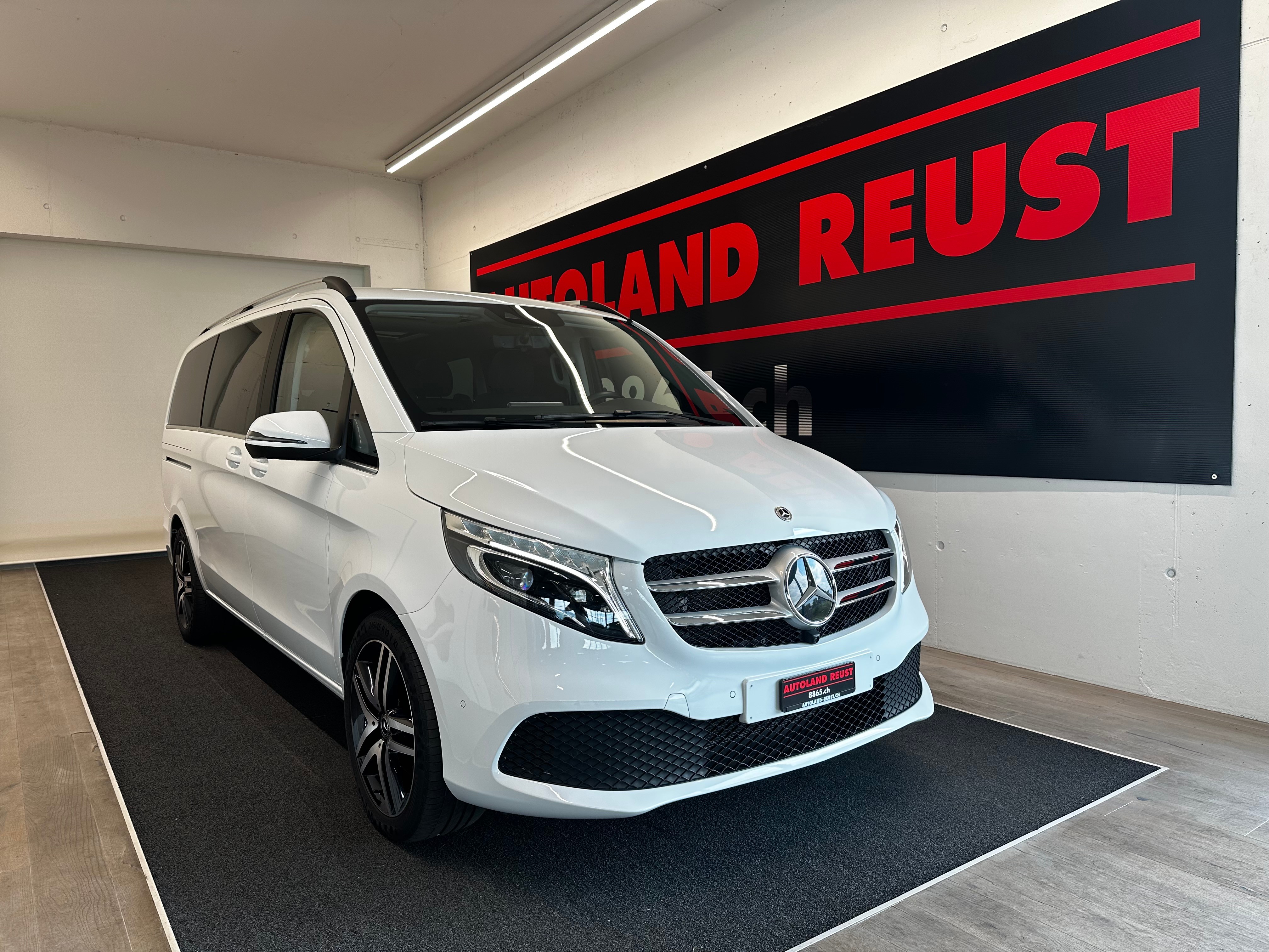 MERCEDES-BENZ V 300 d lang Avantgarde 4Matic 9G-Tronic