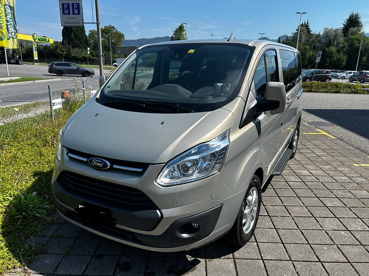 FORD Tourneo Custom 300 L1H1 Titanium