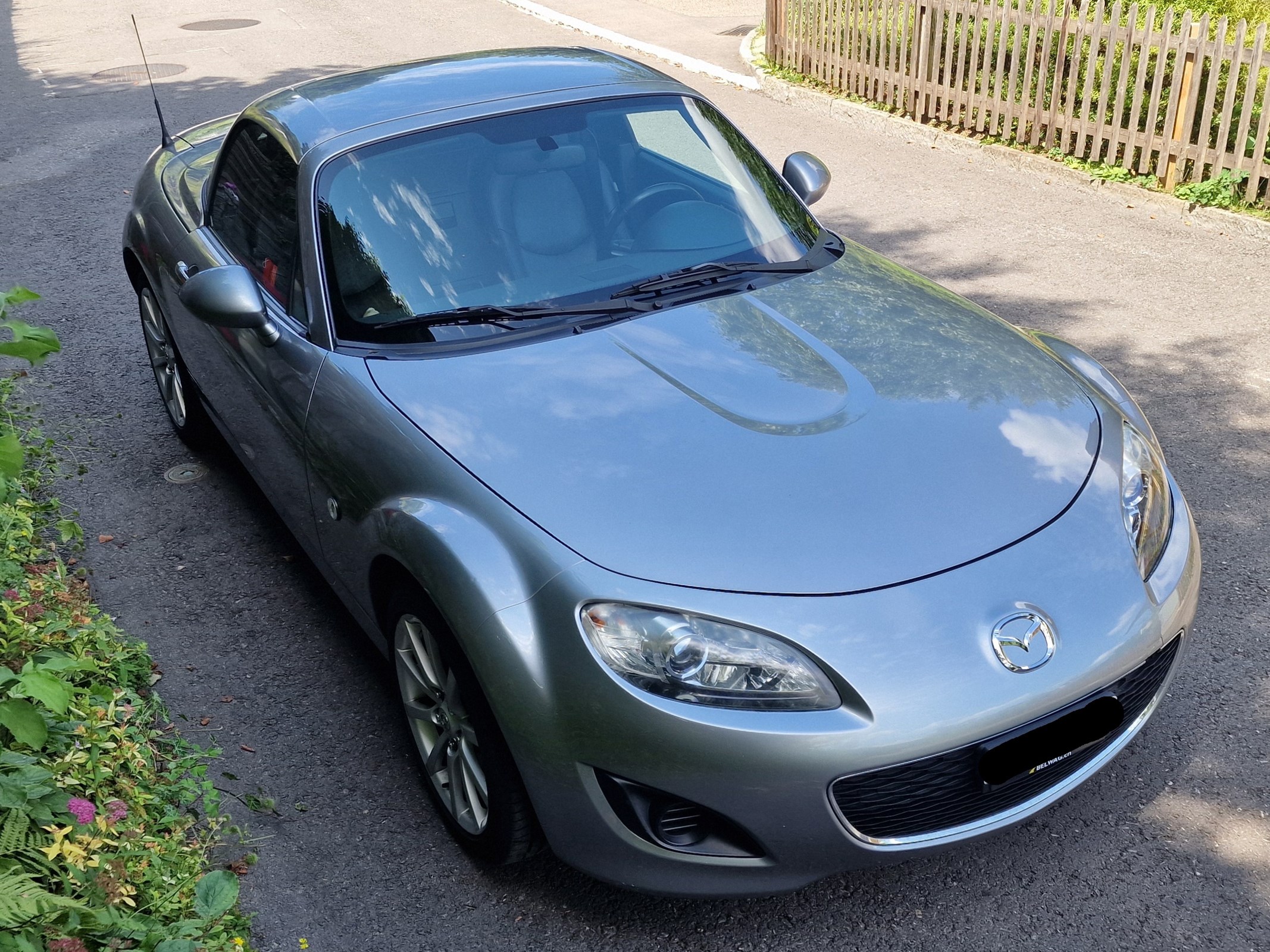 MAZDA MX-5 Roadster-Coupé 2.0i 16V Exclusive