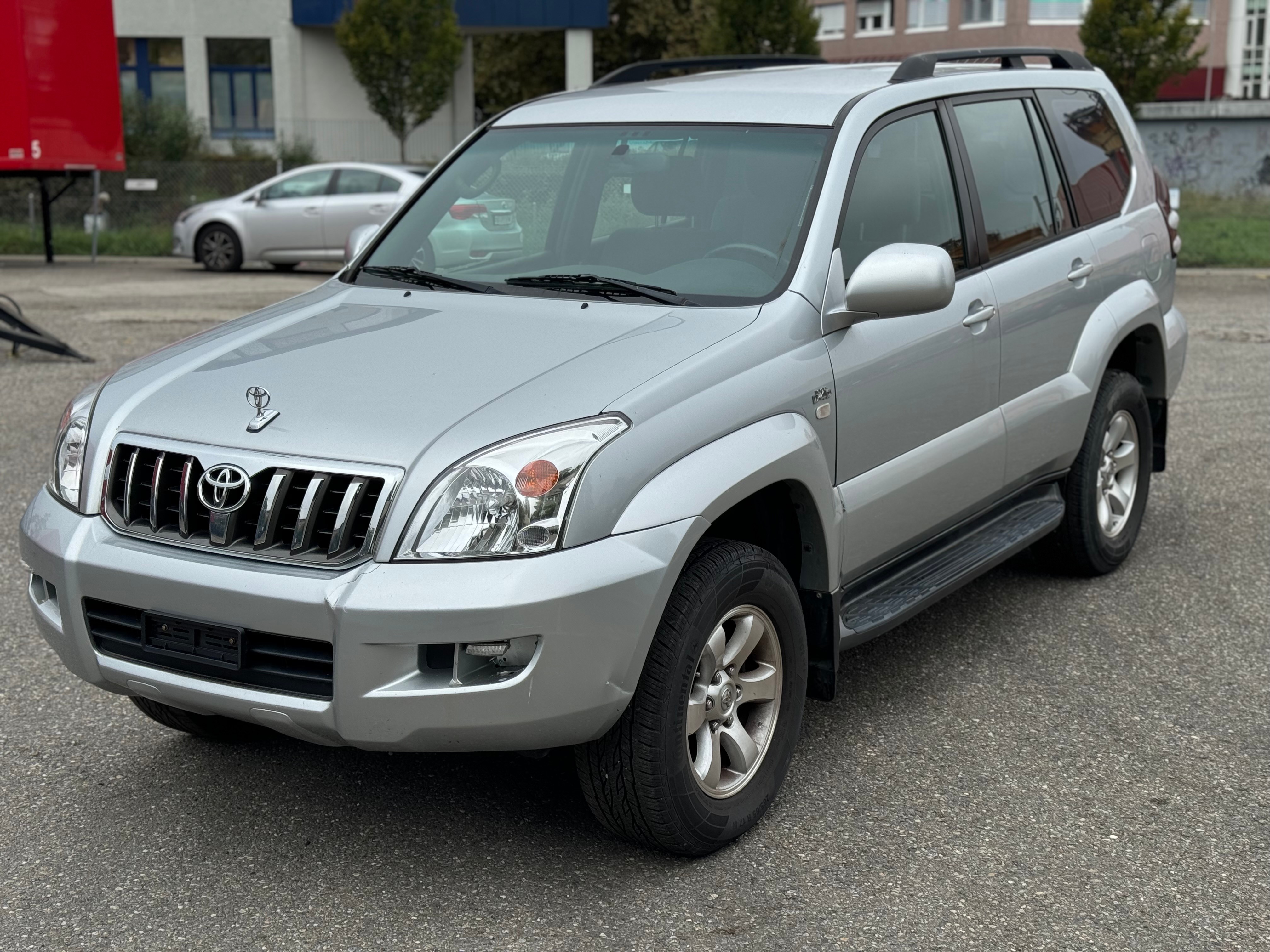 TOYOTA Land Cruiser 3.0 TD Linea Sol