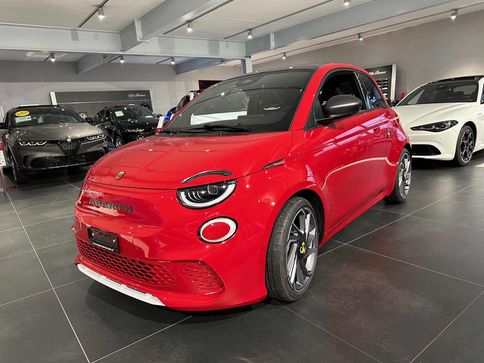 FIAT Abarth 500e Turismo/ CH-Fahrzeug