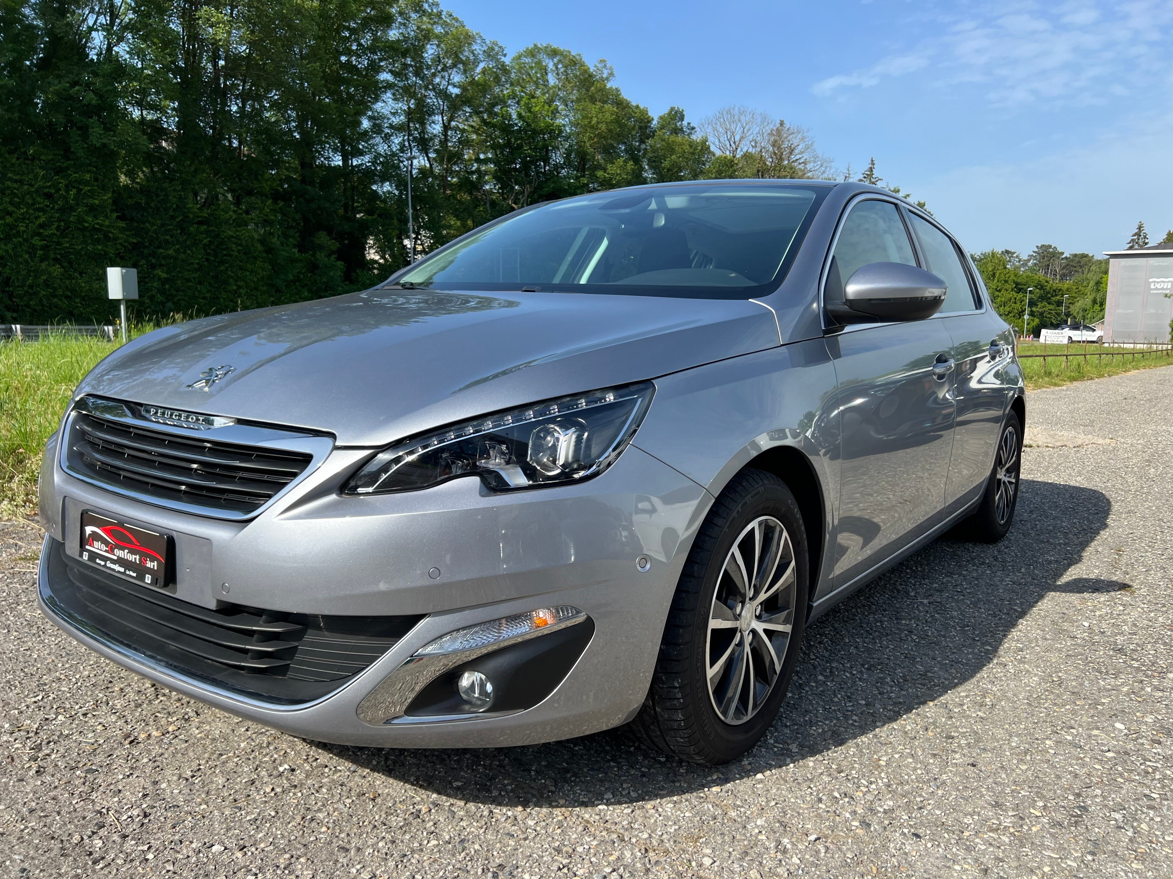 PEUGEOT 308 1.2 THP Allure