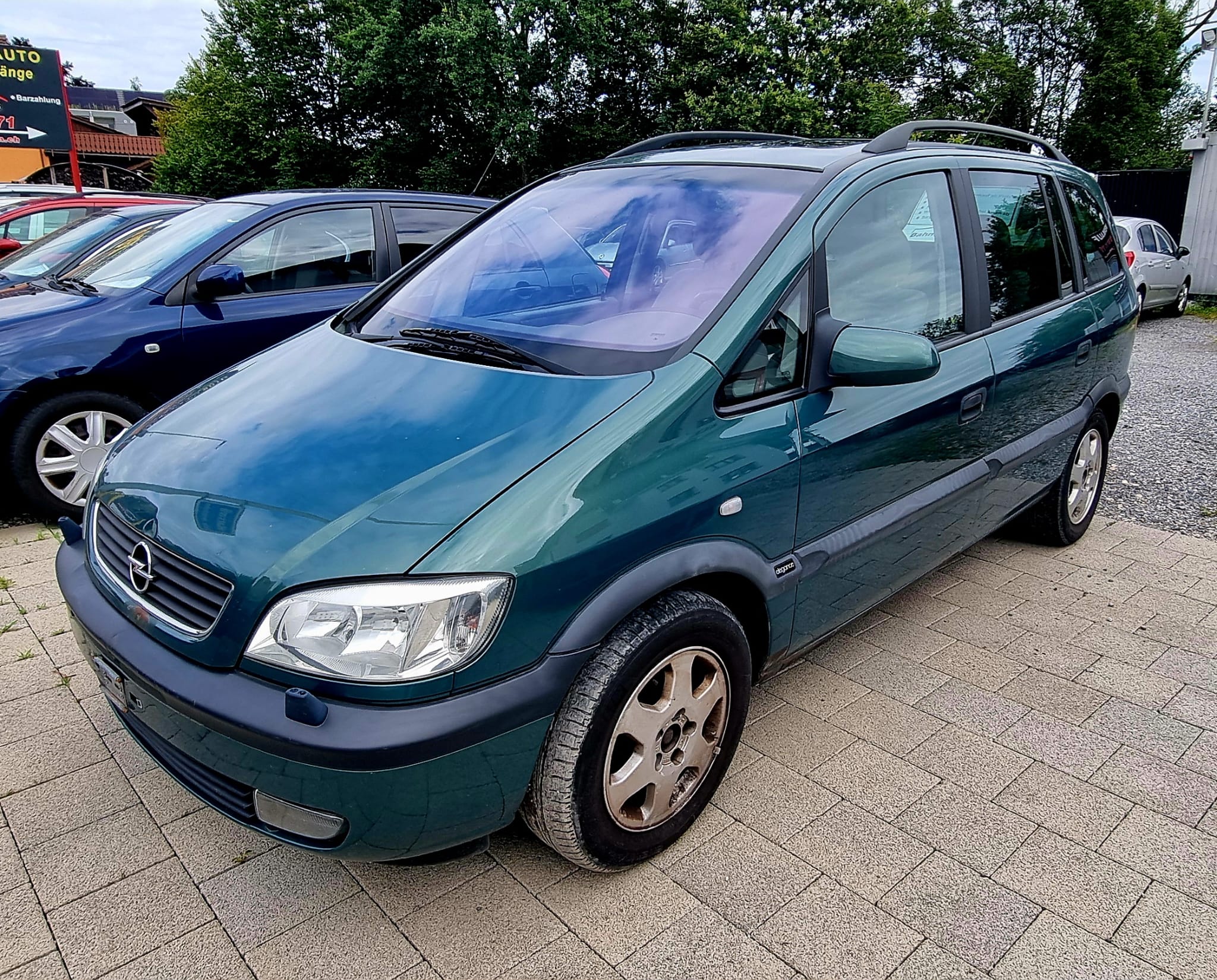 OPEL Zafira 2.2i 16V Elegance