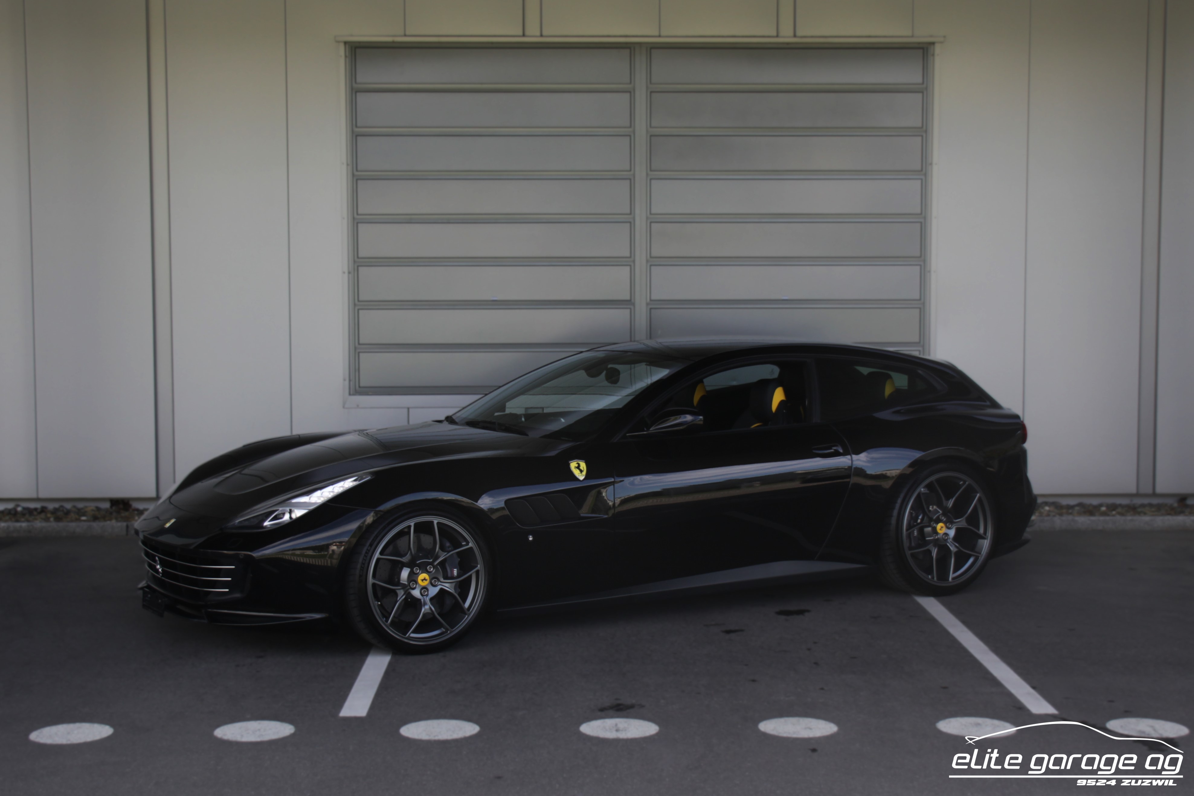 FERRARI GTC 4 Lusso T NOVITEC