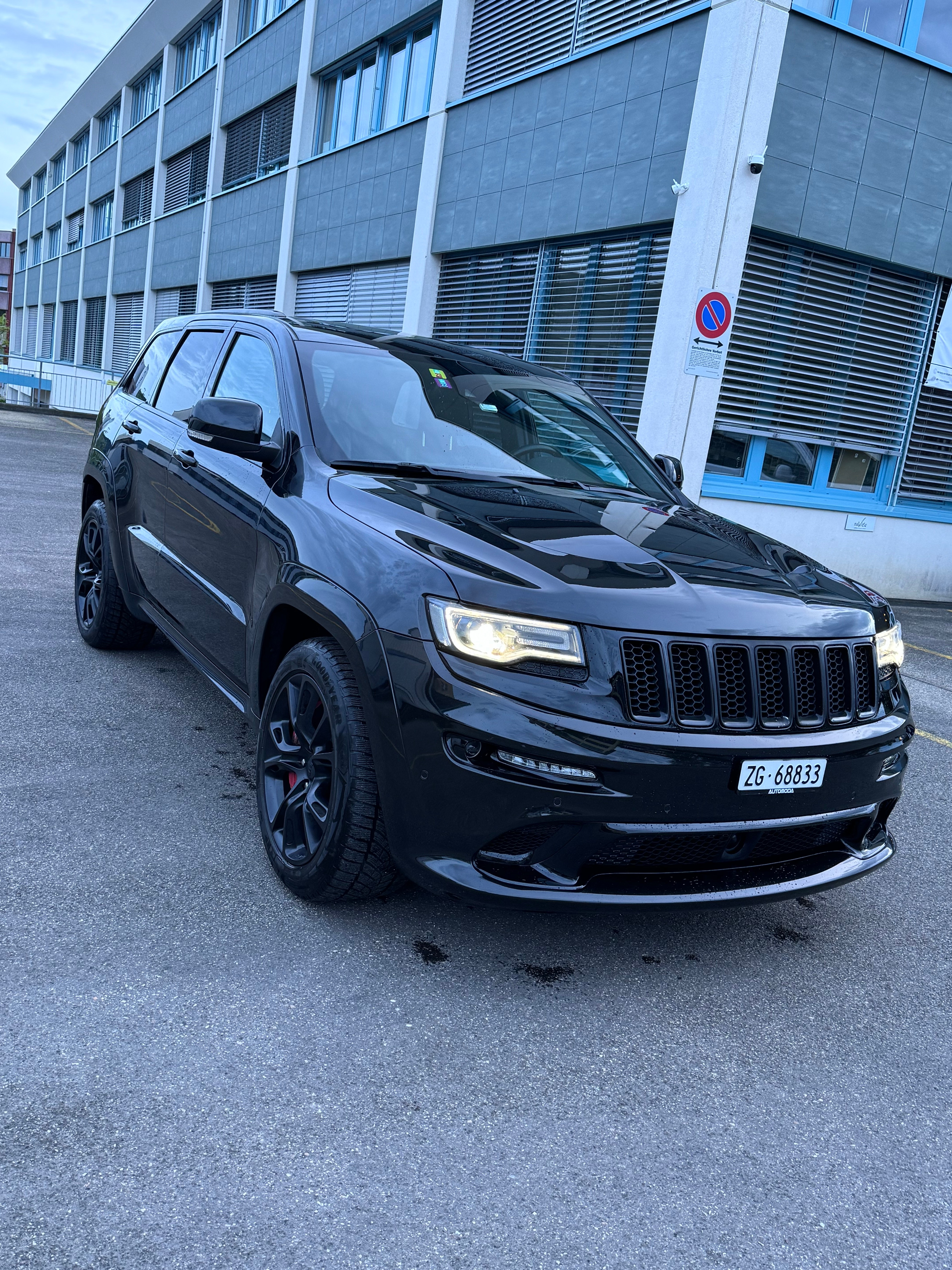 JEEP Grand Cherokee 6.4 V8 HEMI SRT8 Automatic