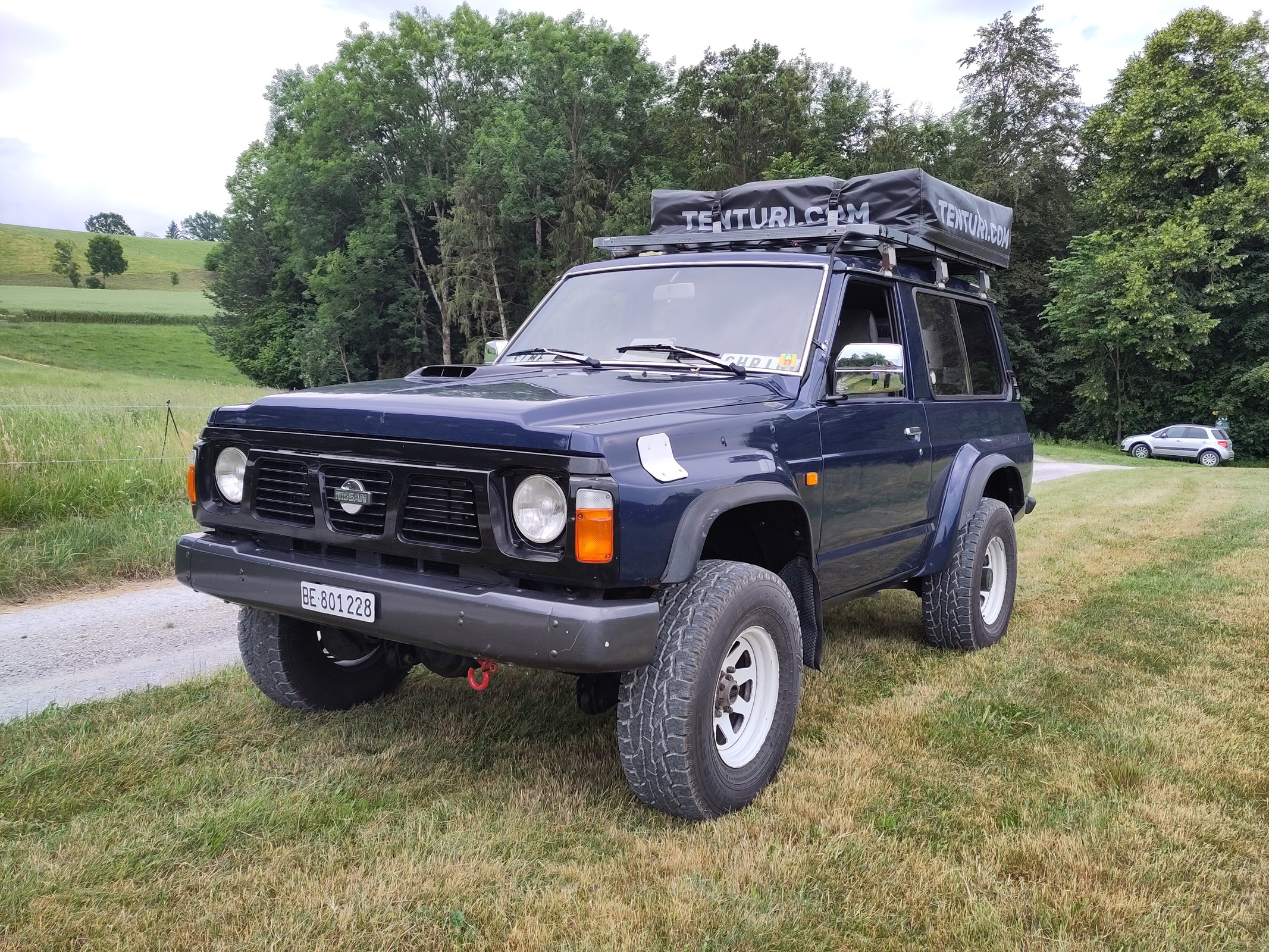 NISSAN Patrol GR 2.8 DL Hardtop