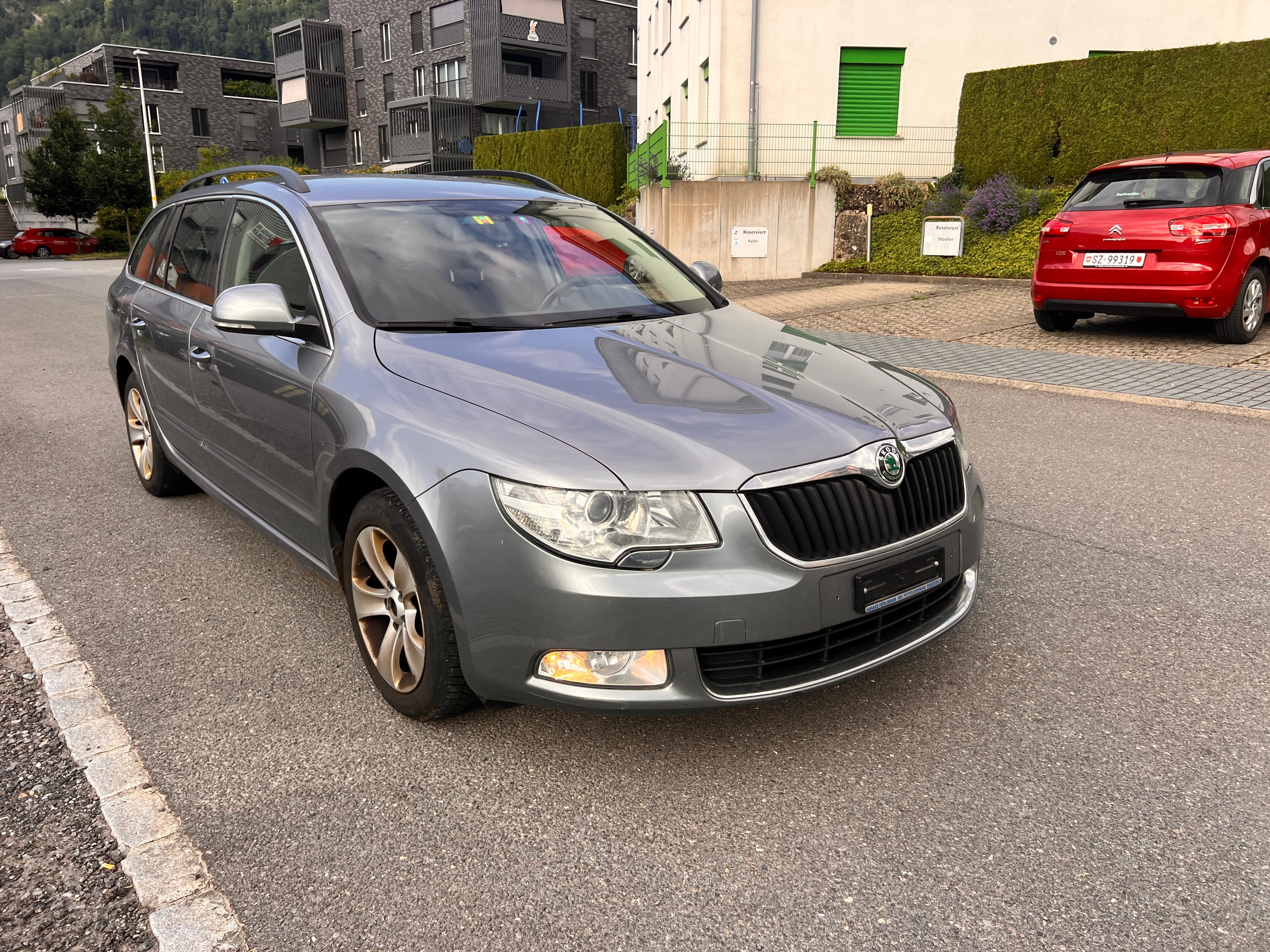 SKODA SUPERB