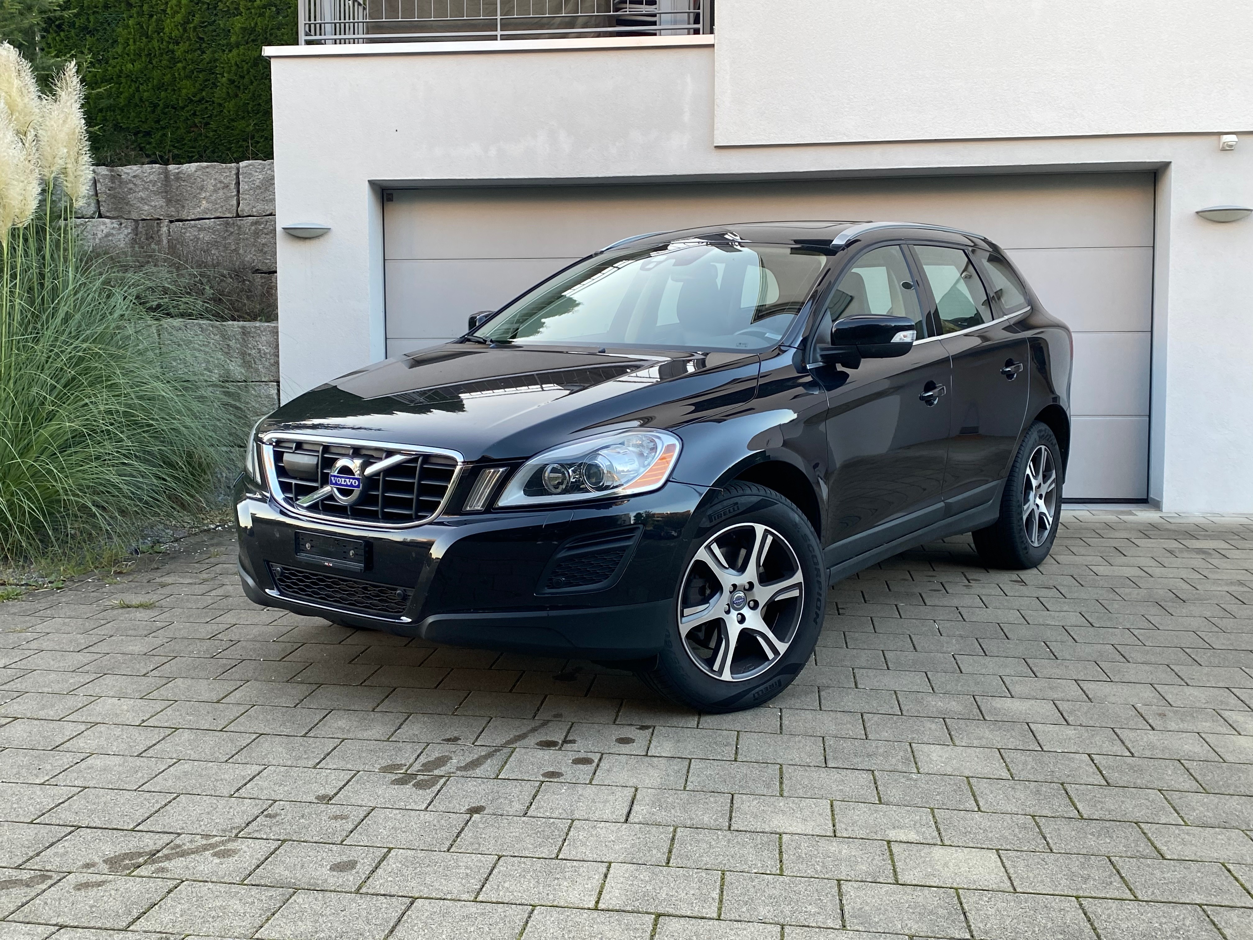 VOLVO XC60 D5 AWD Summum Geartronic