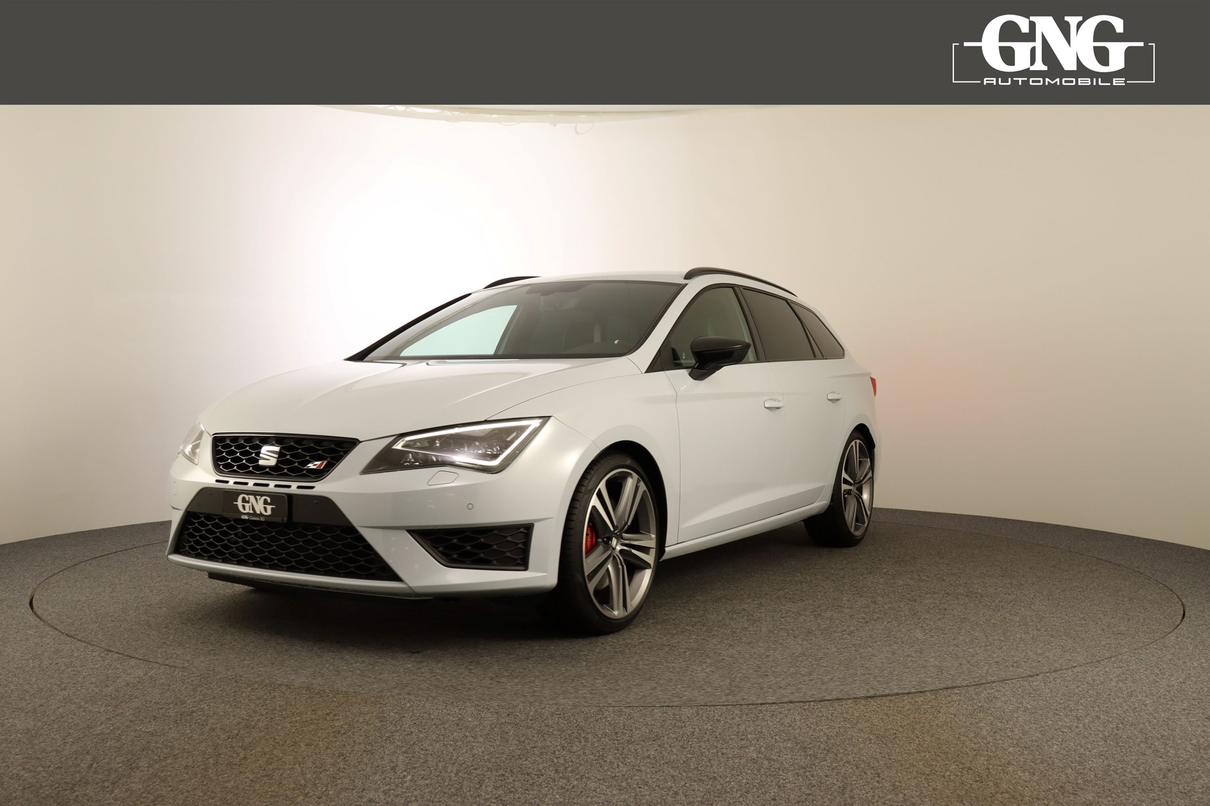 SEAT Leon ST 2.0 TSI Cupra 290 DSG