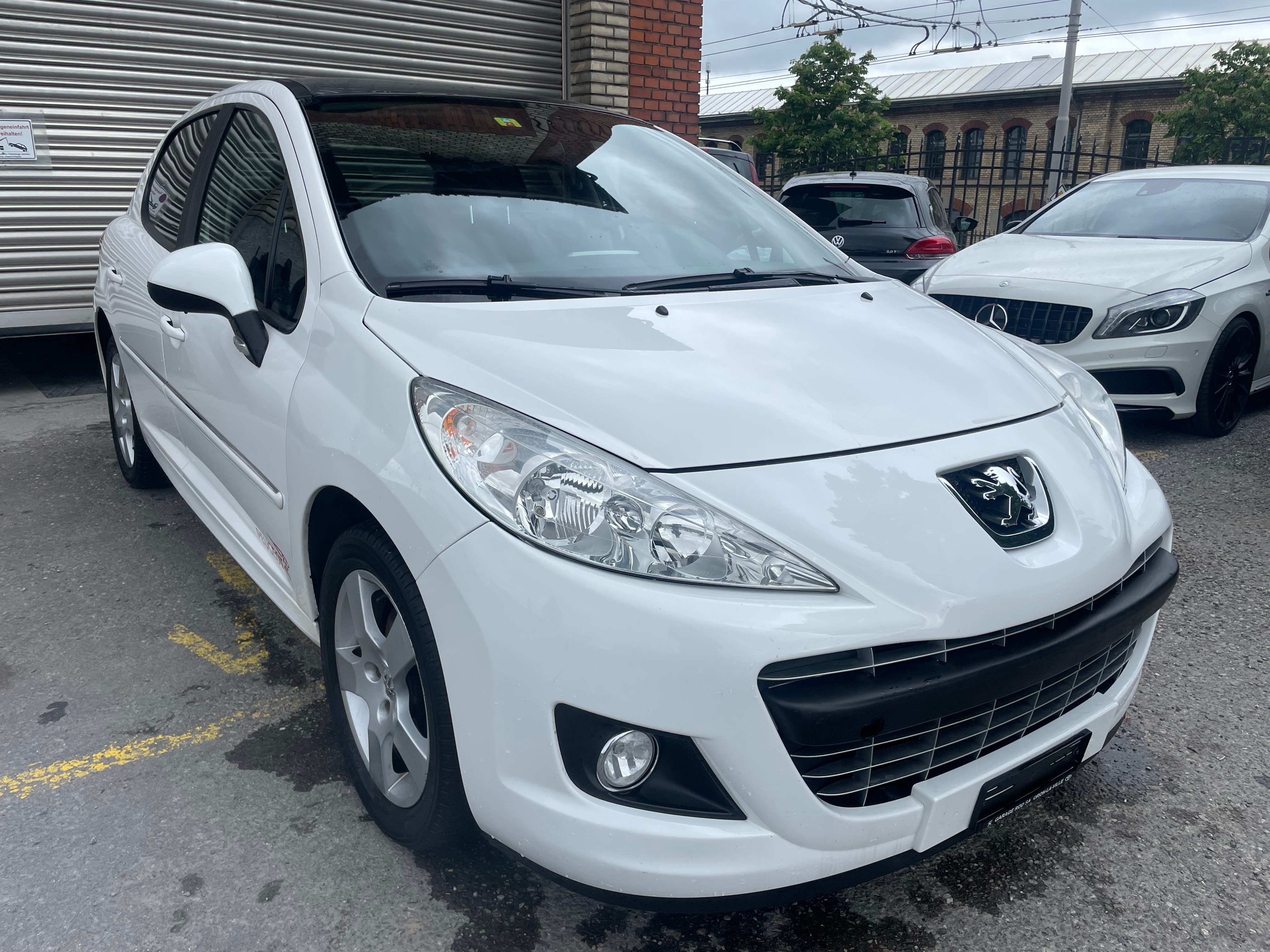 PEUGEOT 207 1.6 16V Sport Automatic