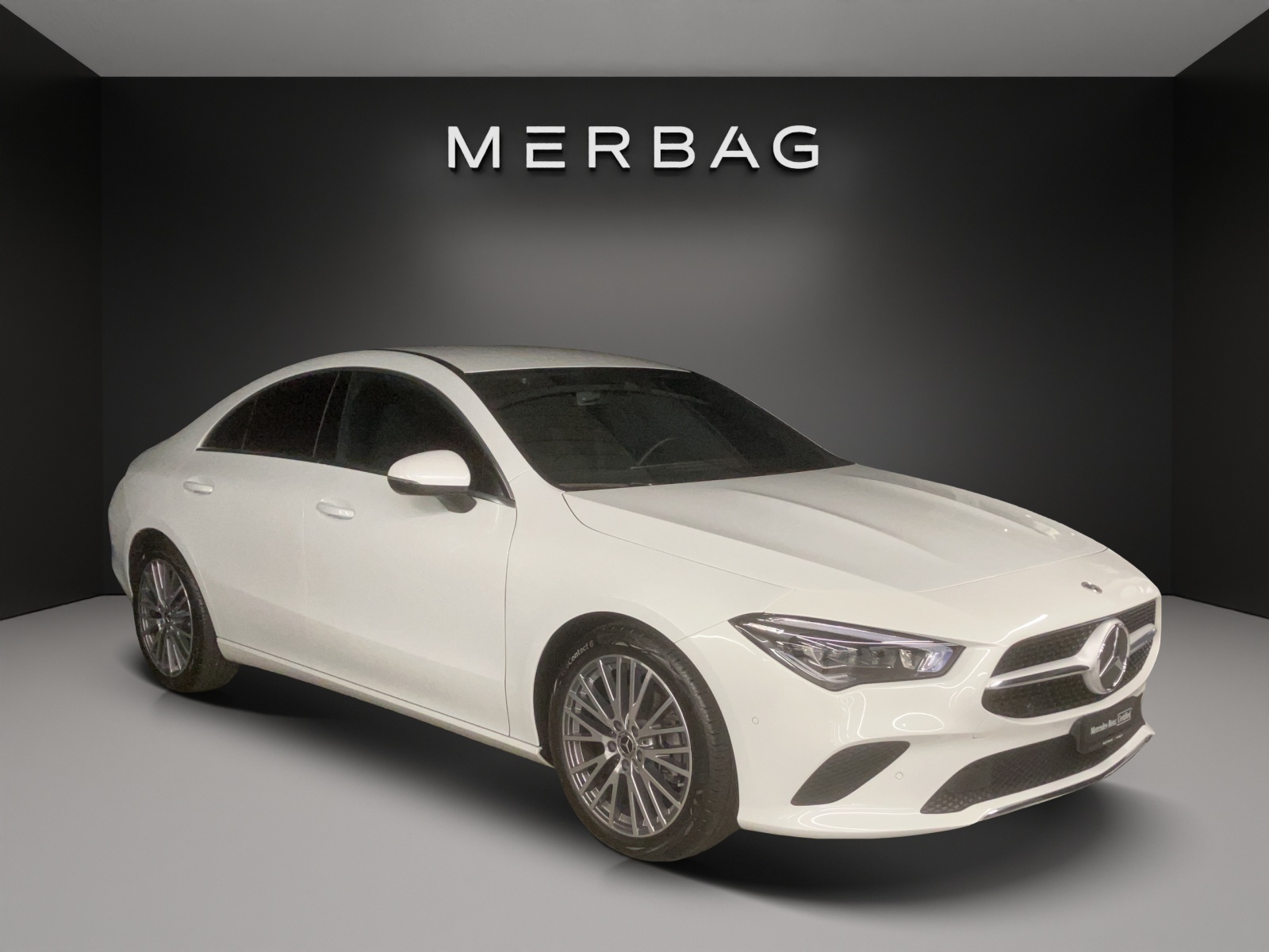 MERCEDES-BENZ CLA 200 Progressive 7G-DCT