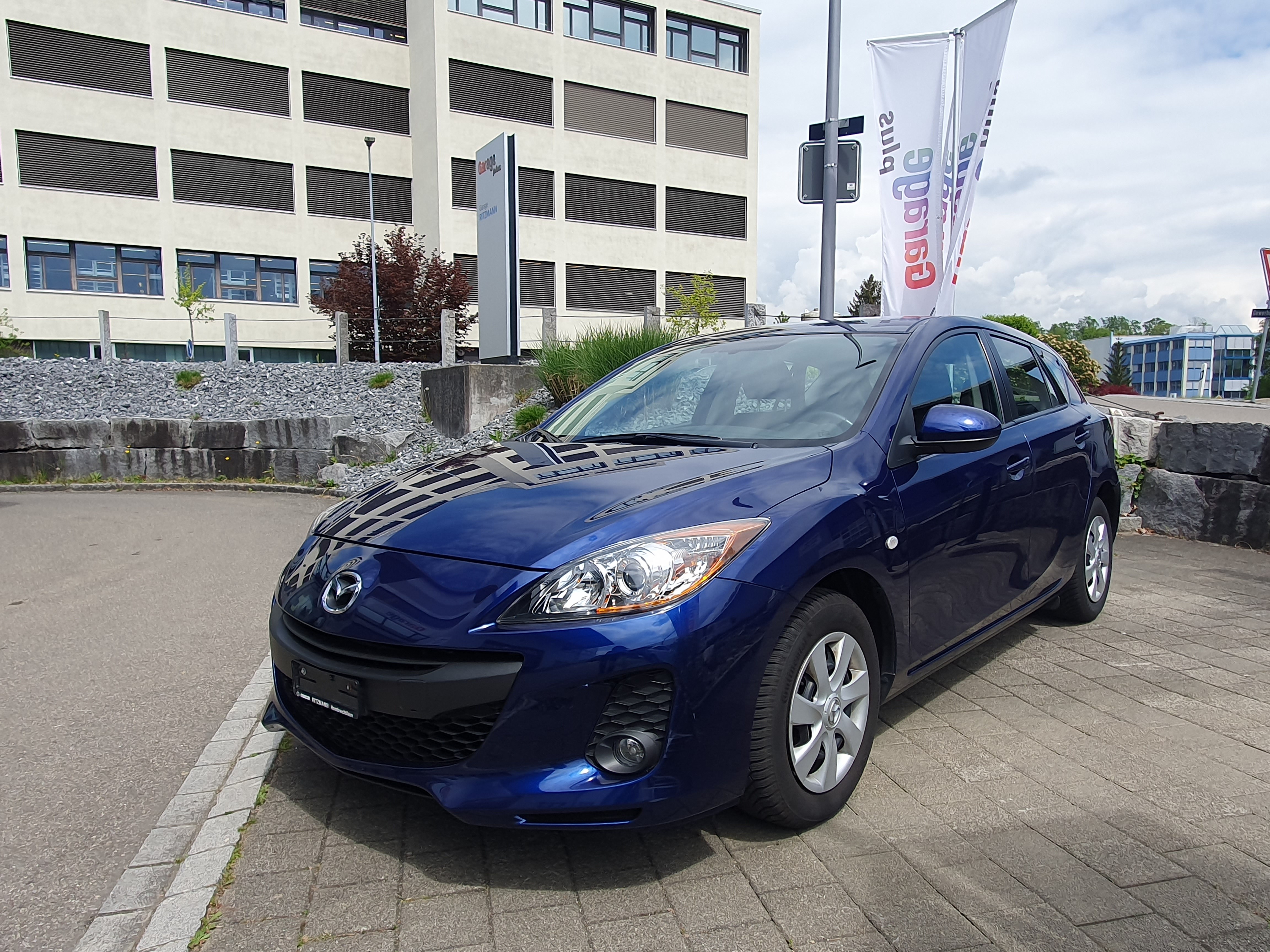 MAZDA 3 Hatchback 1.6 Exclusive