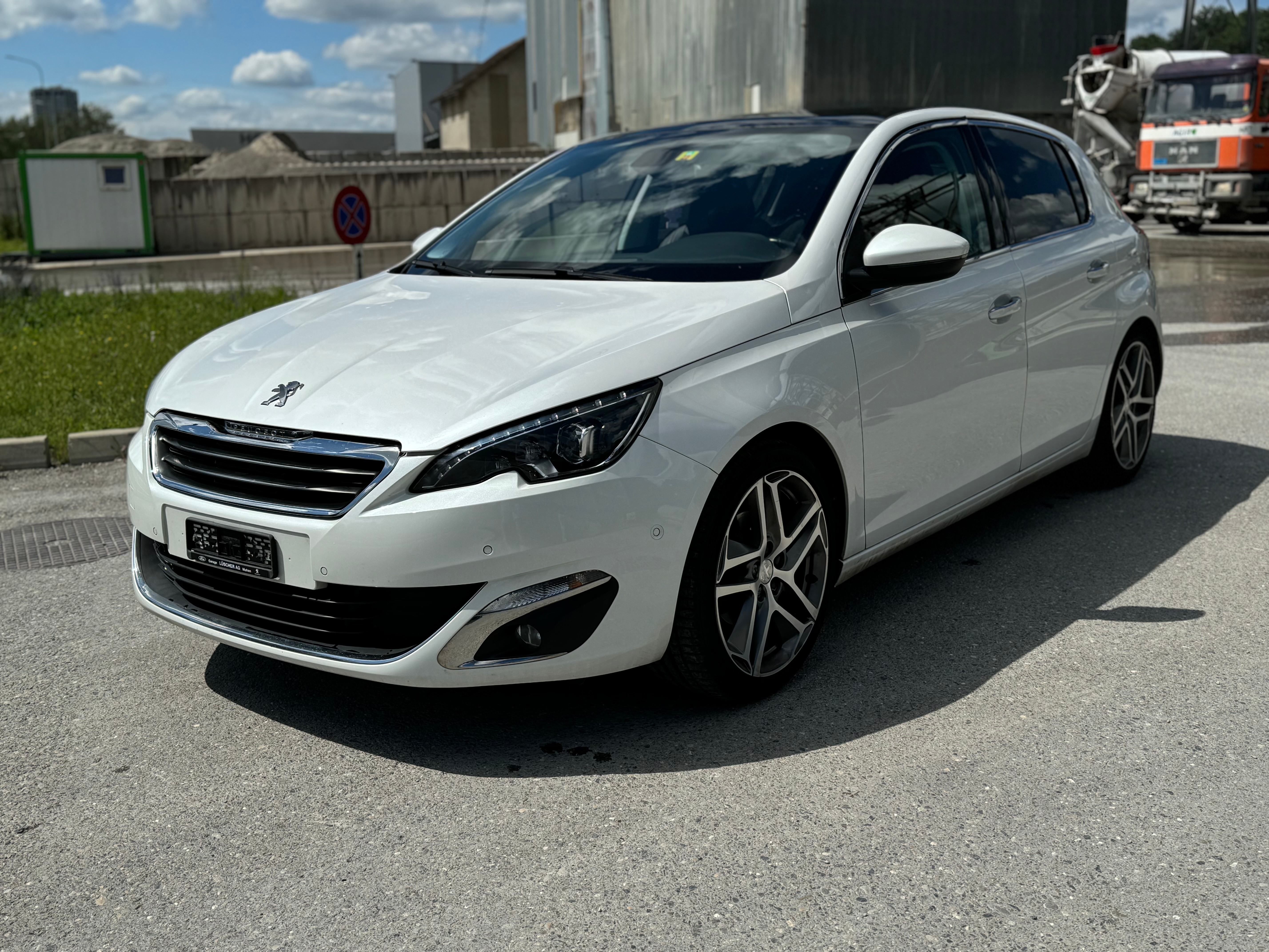 PEUGEOT 308 1.6 e-HDI Allure