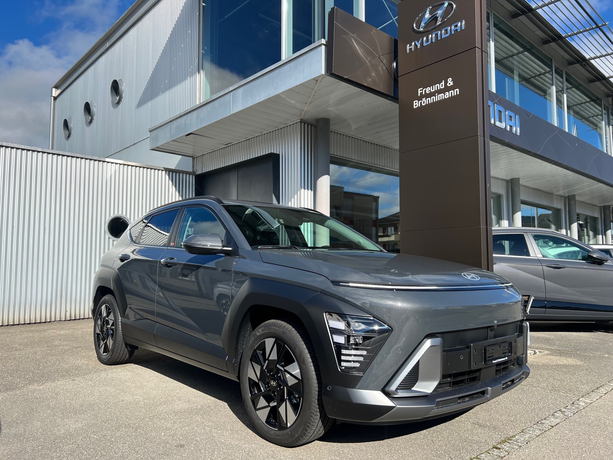 HYUNDAI Kona 1.6 GDi HEV Amplia DCT