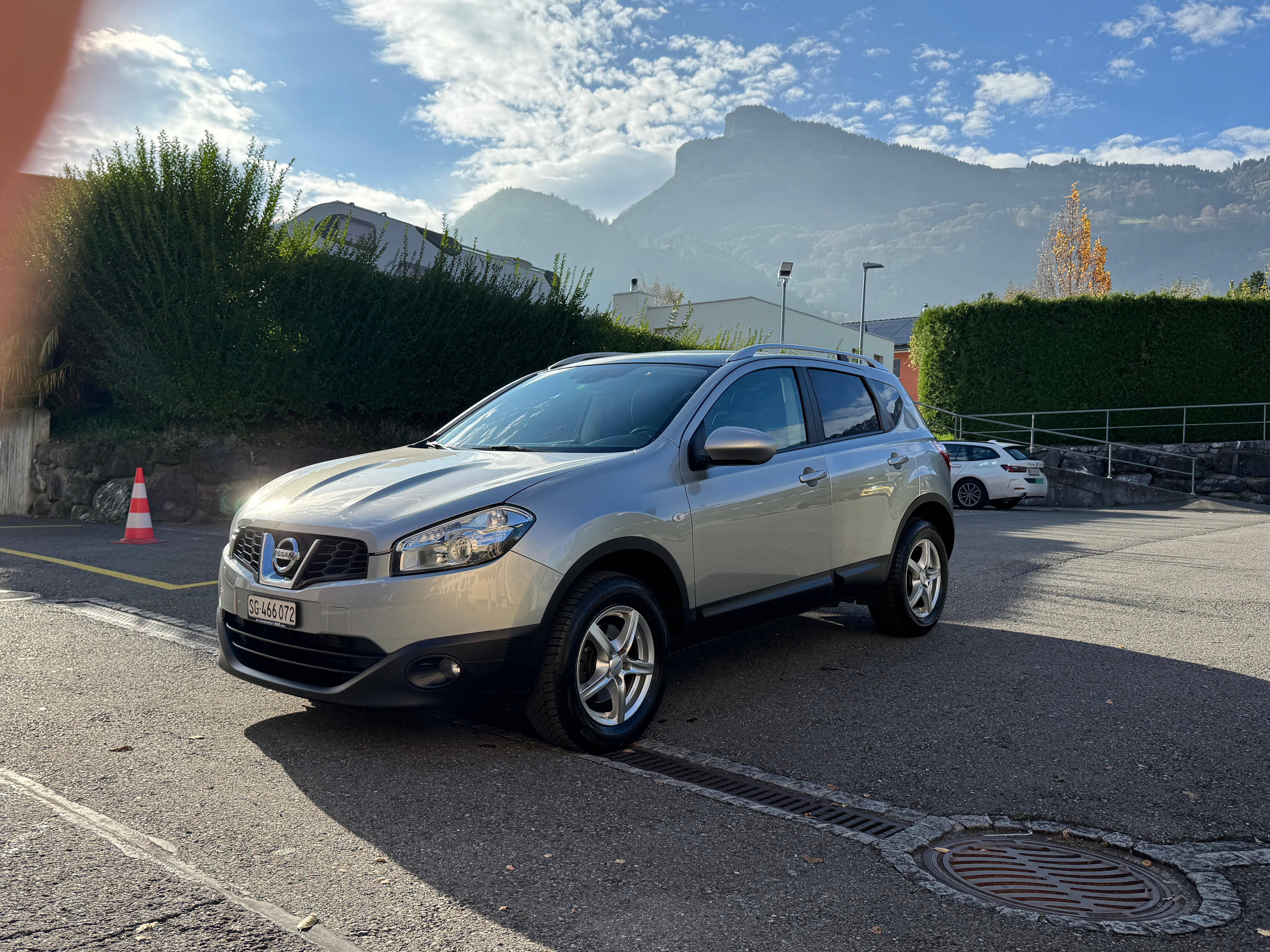 NISSAN Qashqai 2.0l 4WD