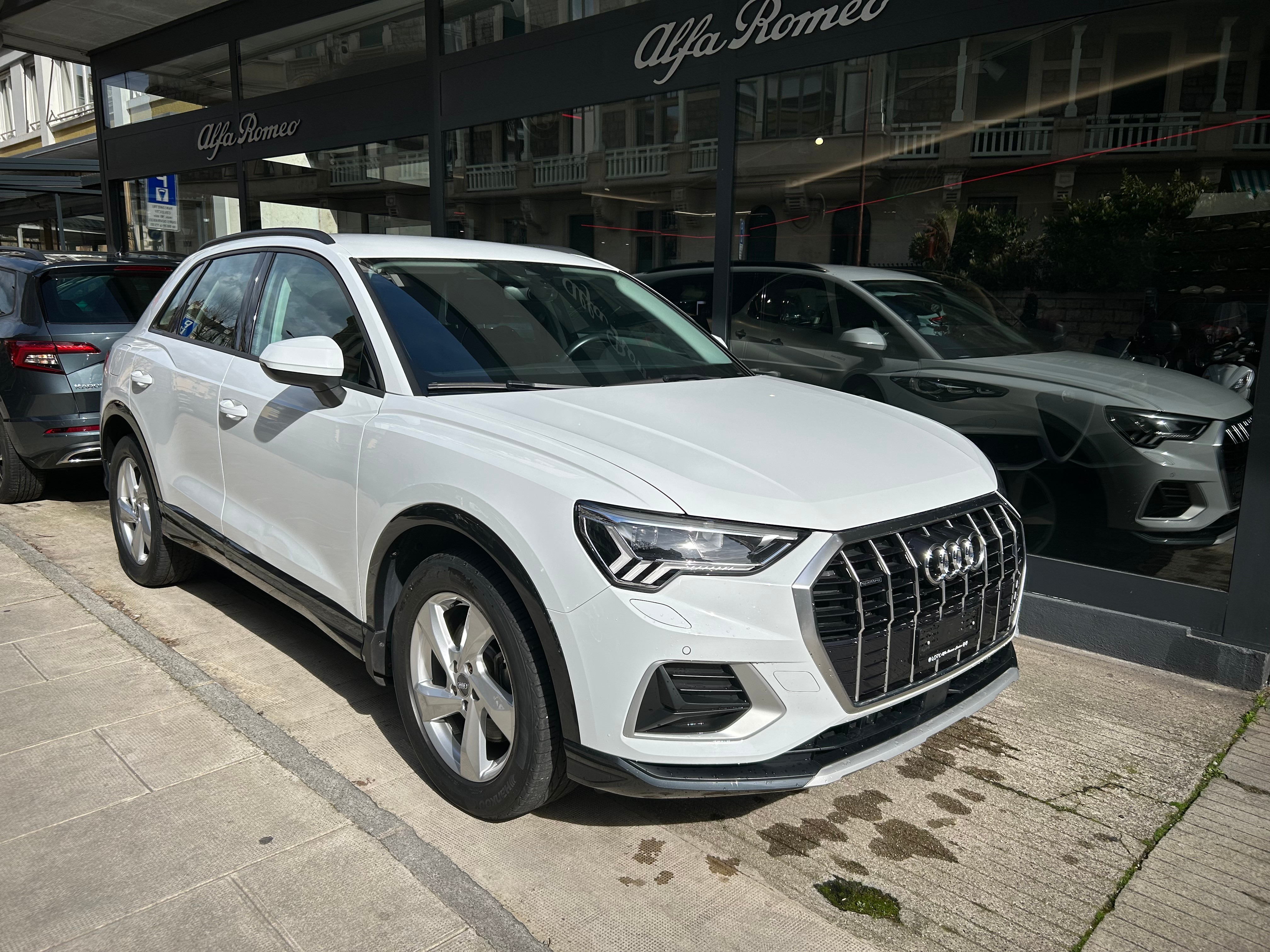 AUDI Q3 40 TFSI advanced qua.