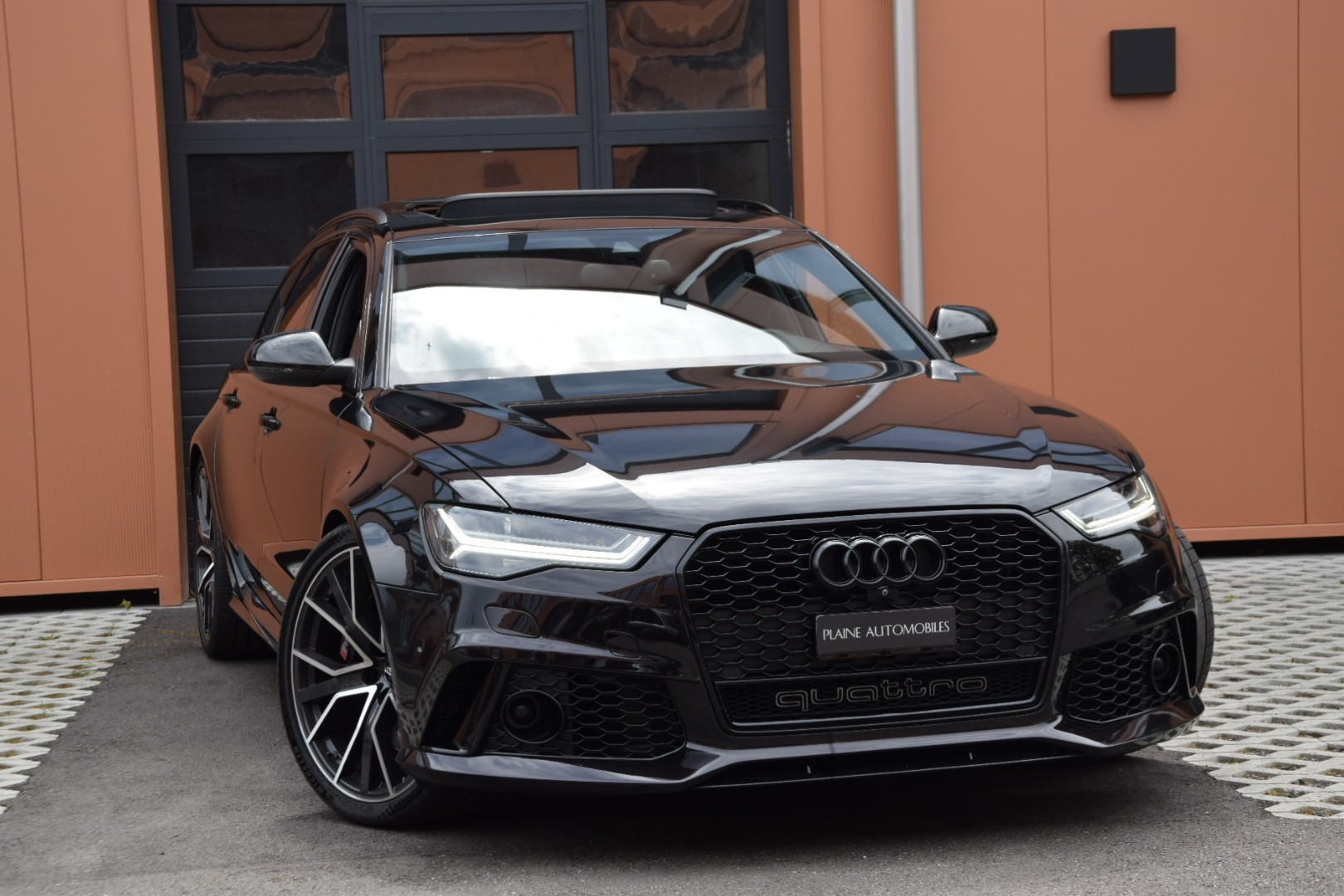 AUDI RS6 Avant 4.0 TFSI V8 performance quattro