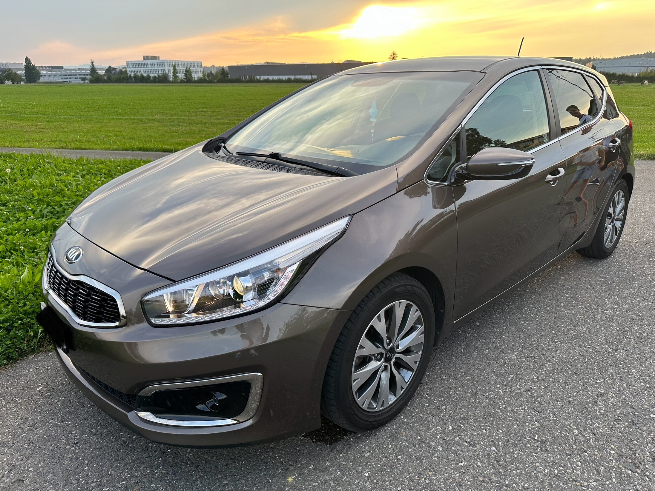 KIA Ceed 1.0 T-GDi Swiss Champion