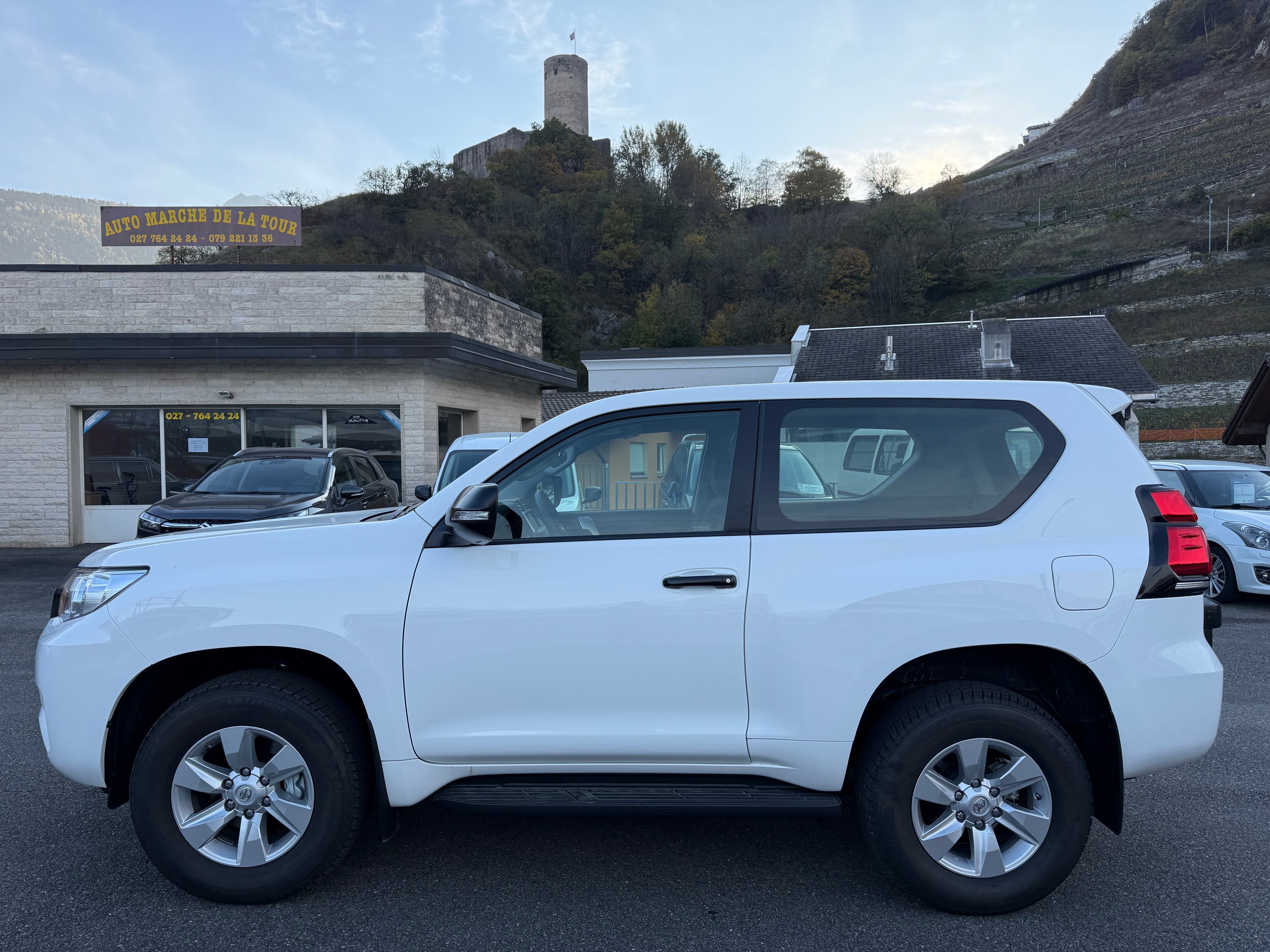 TOYOTA Land Cruiser 2.8TD Profi