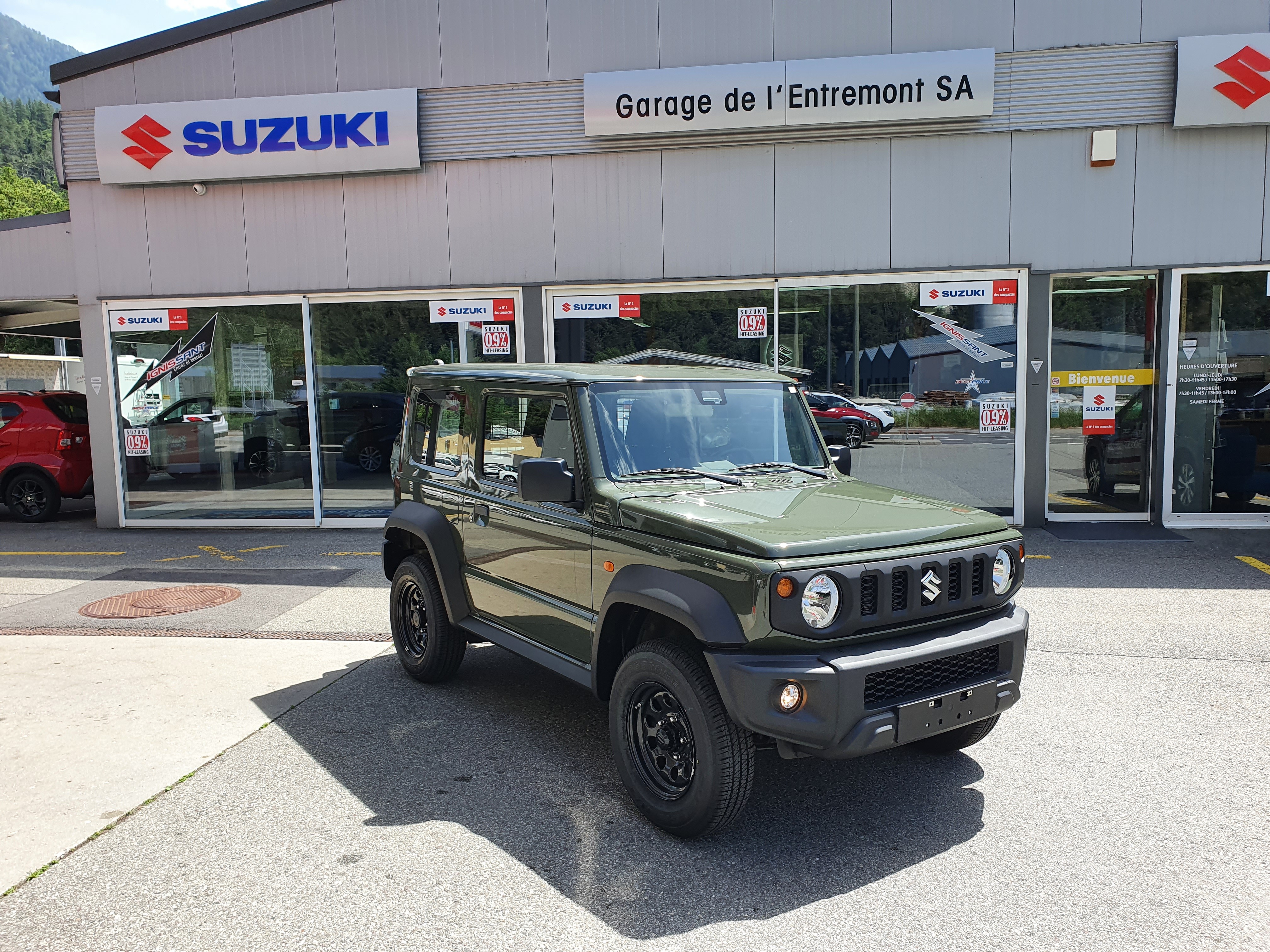 SUZUKI Jimny 1.5 Compact+ 4x4 Country 2 places