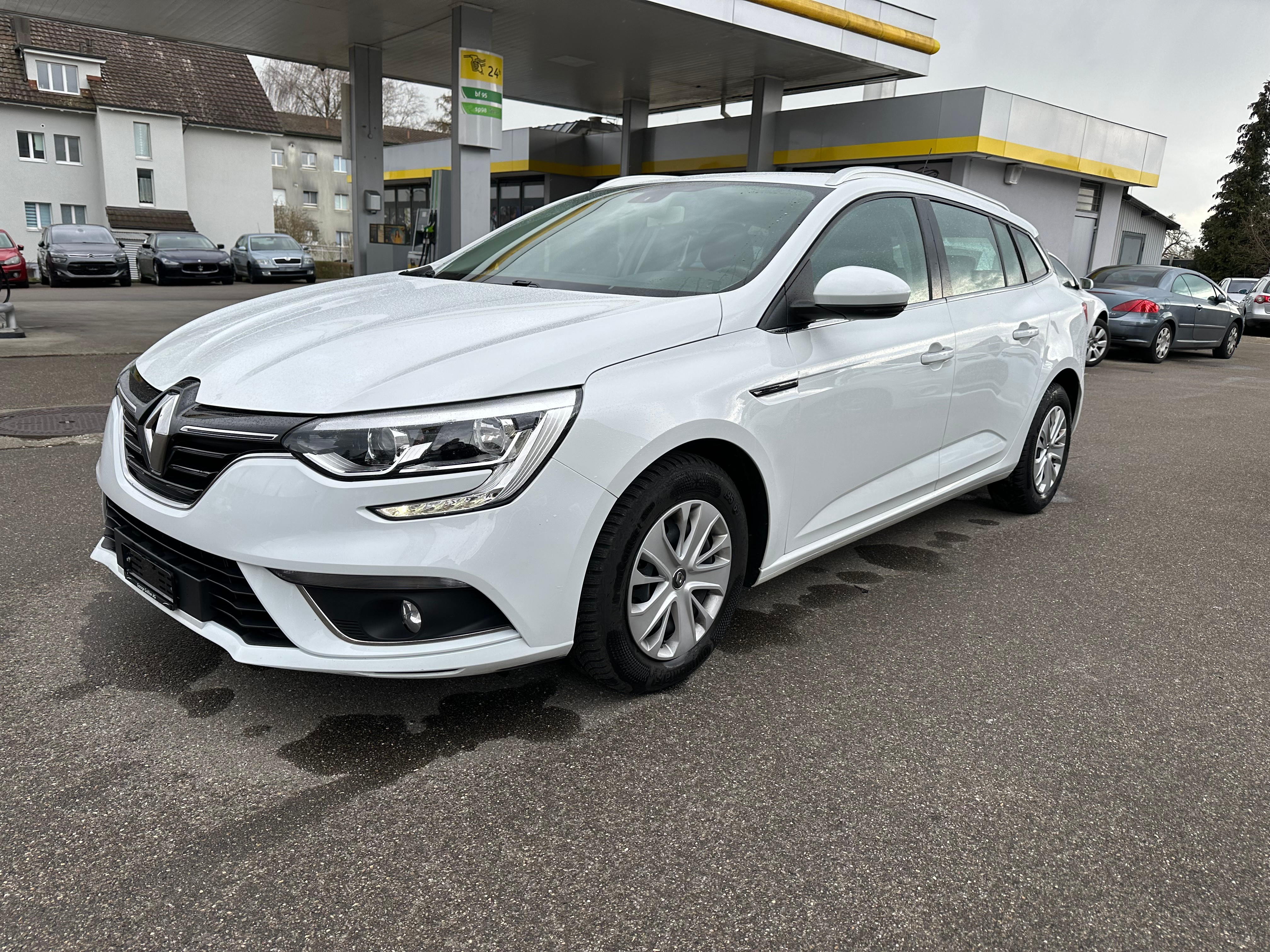 RENAULT Mégane Grandtour 1.5 dCi Zen EDC