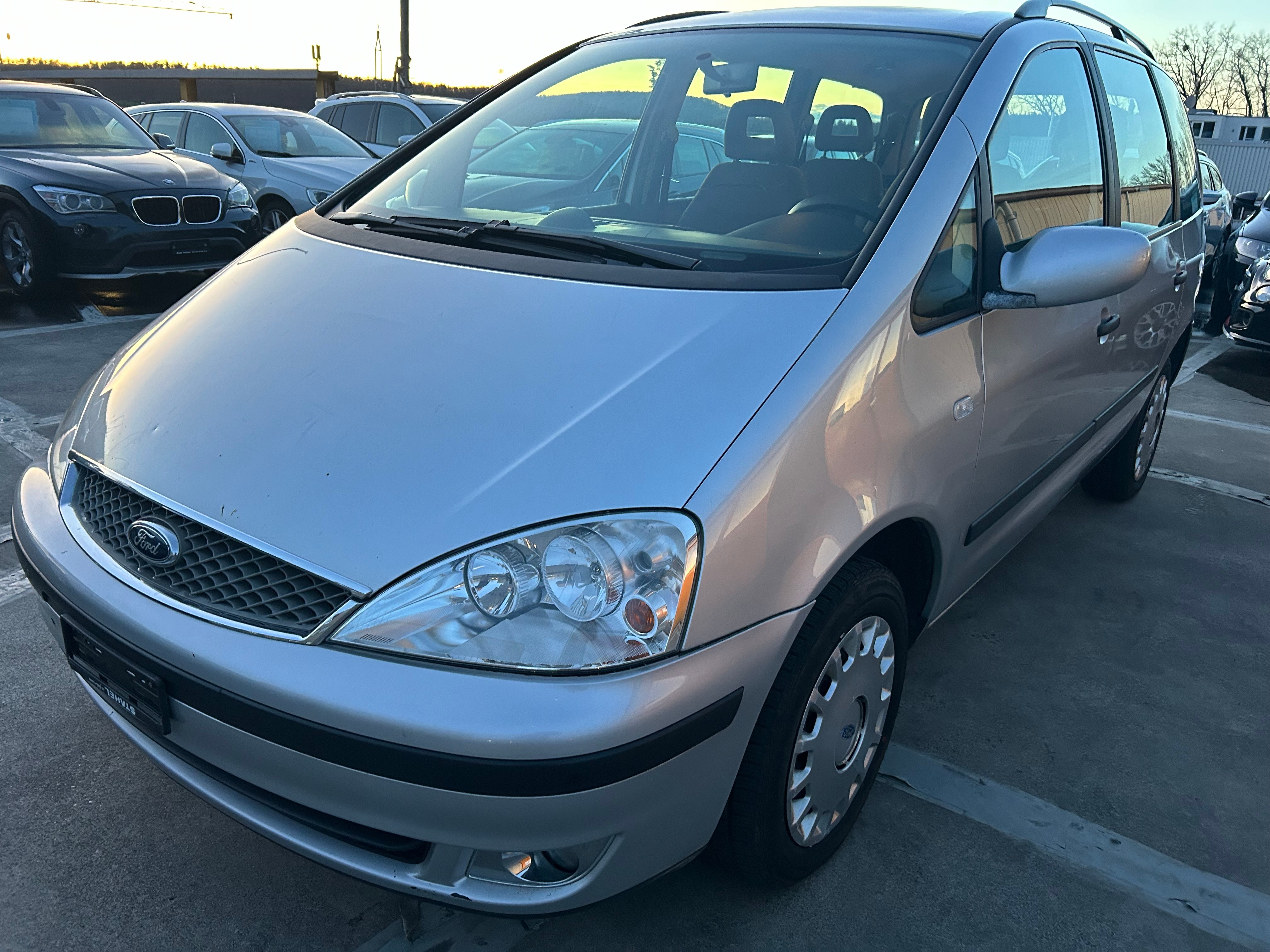 FORD Galaxy 2.3i 16V Ambiente