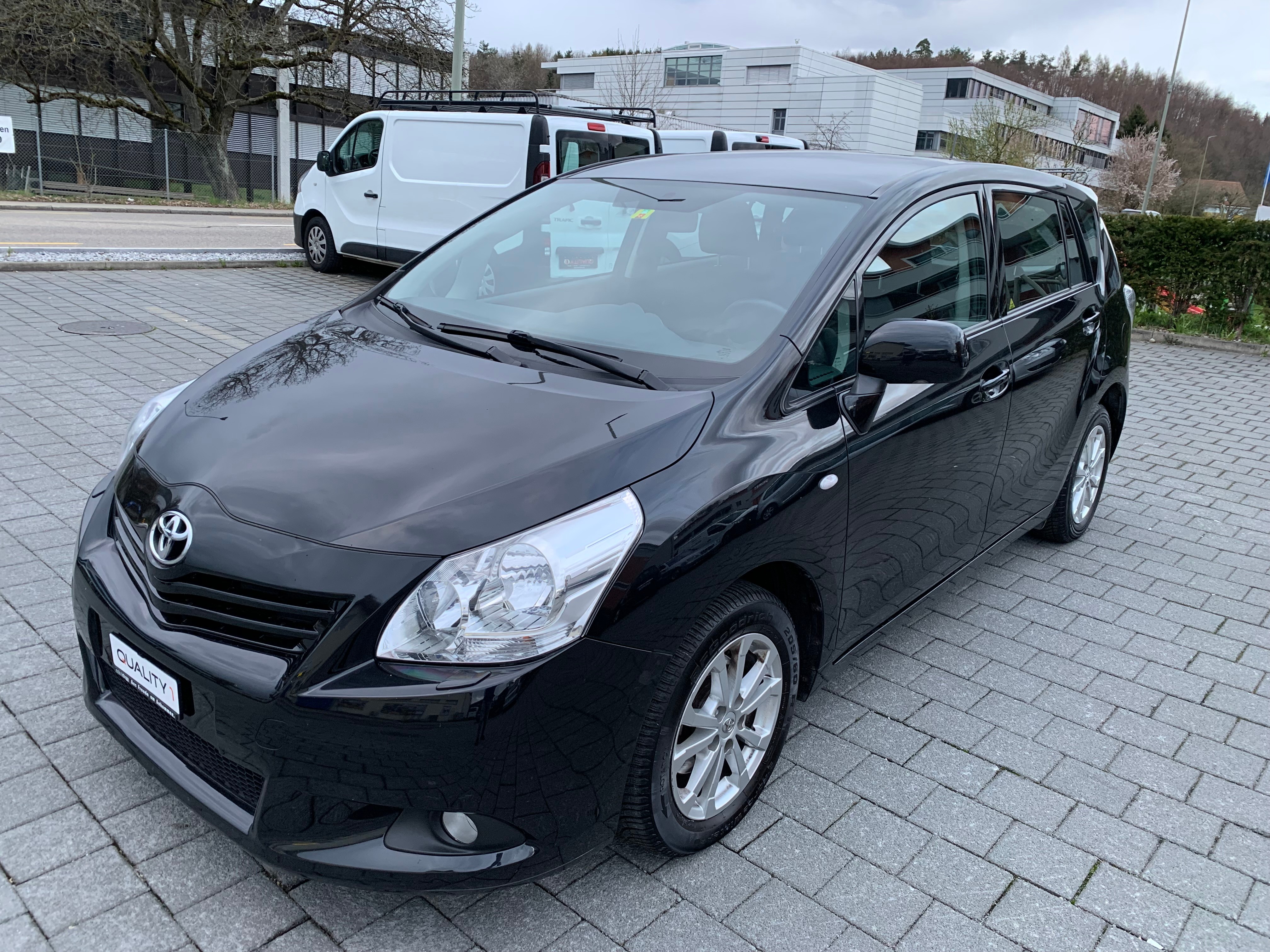 TOYOTA Verso 1.8 Linea Sol Premium