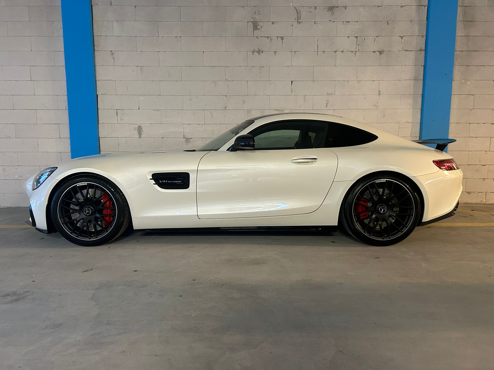 MERCEDES-BENZ AMG GT S Coupé mit Aerodynamik Paket