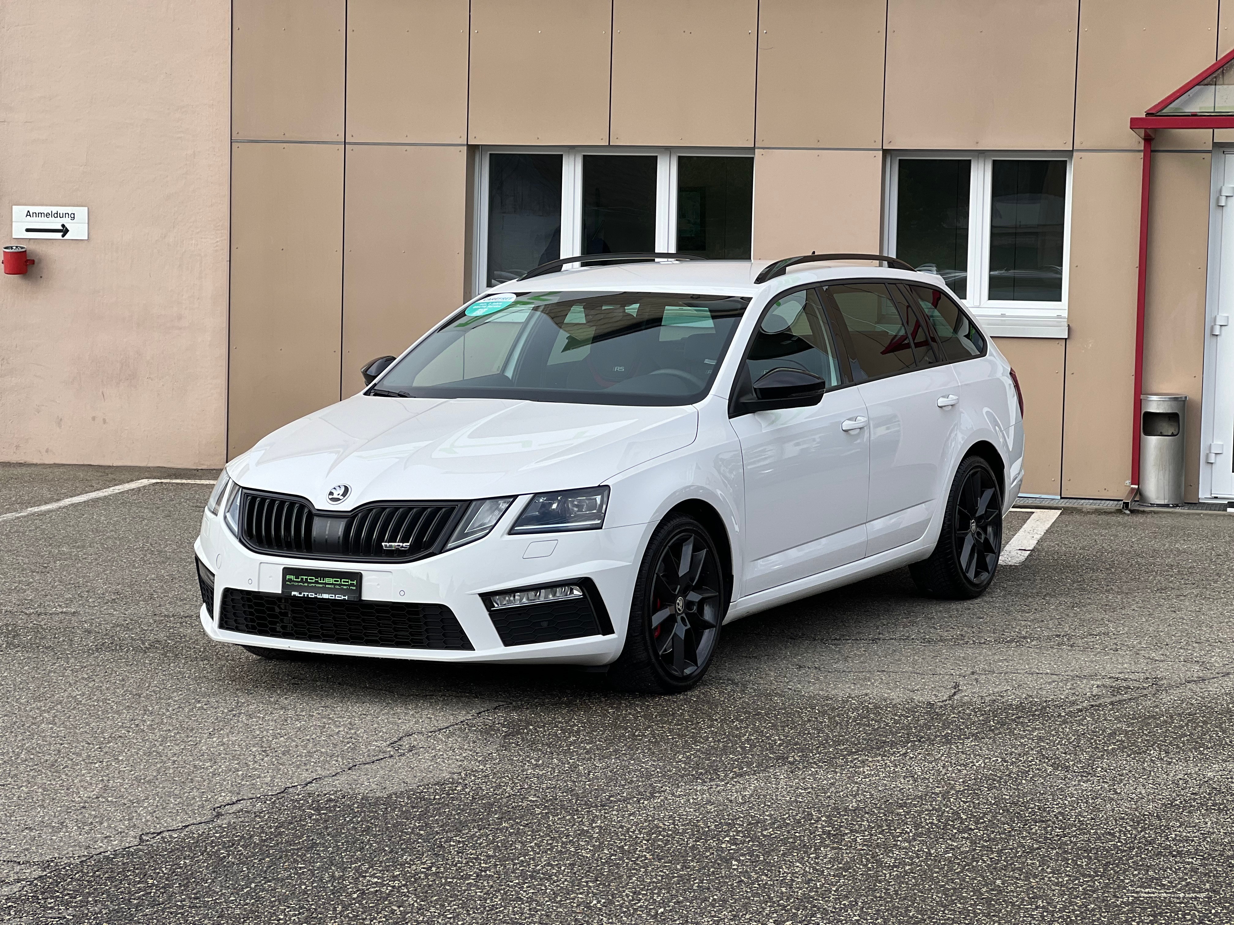 SKODA Octavia Combi 2.0 TSI RS DSG I 230 PS