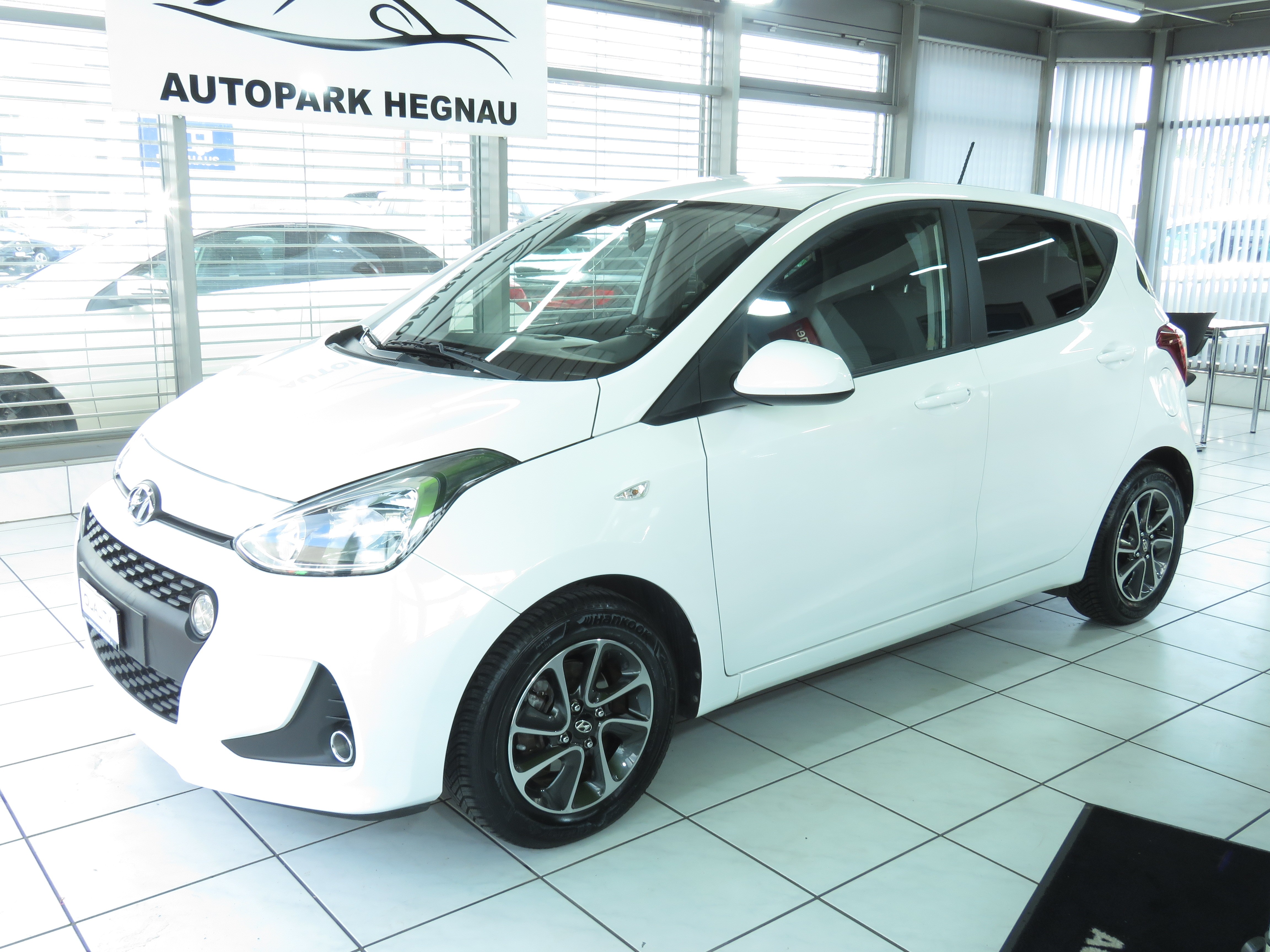 HYUNDAI i10 1.2 Amplia