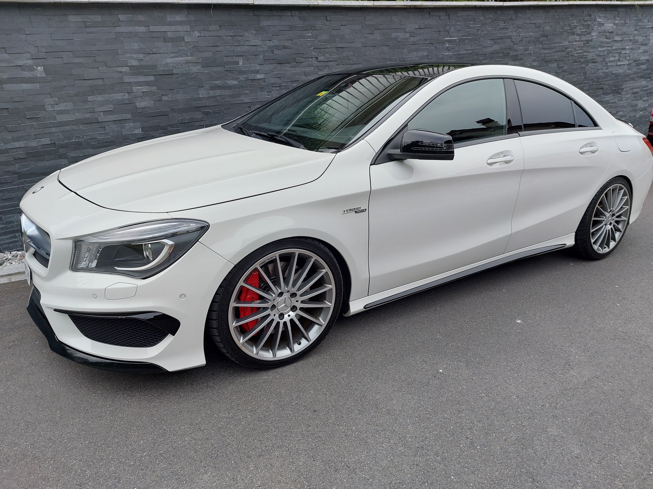 MERCEDES-BENZ CLA 45 AMG 4Matic Speedshift