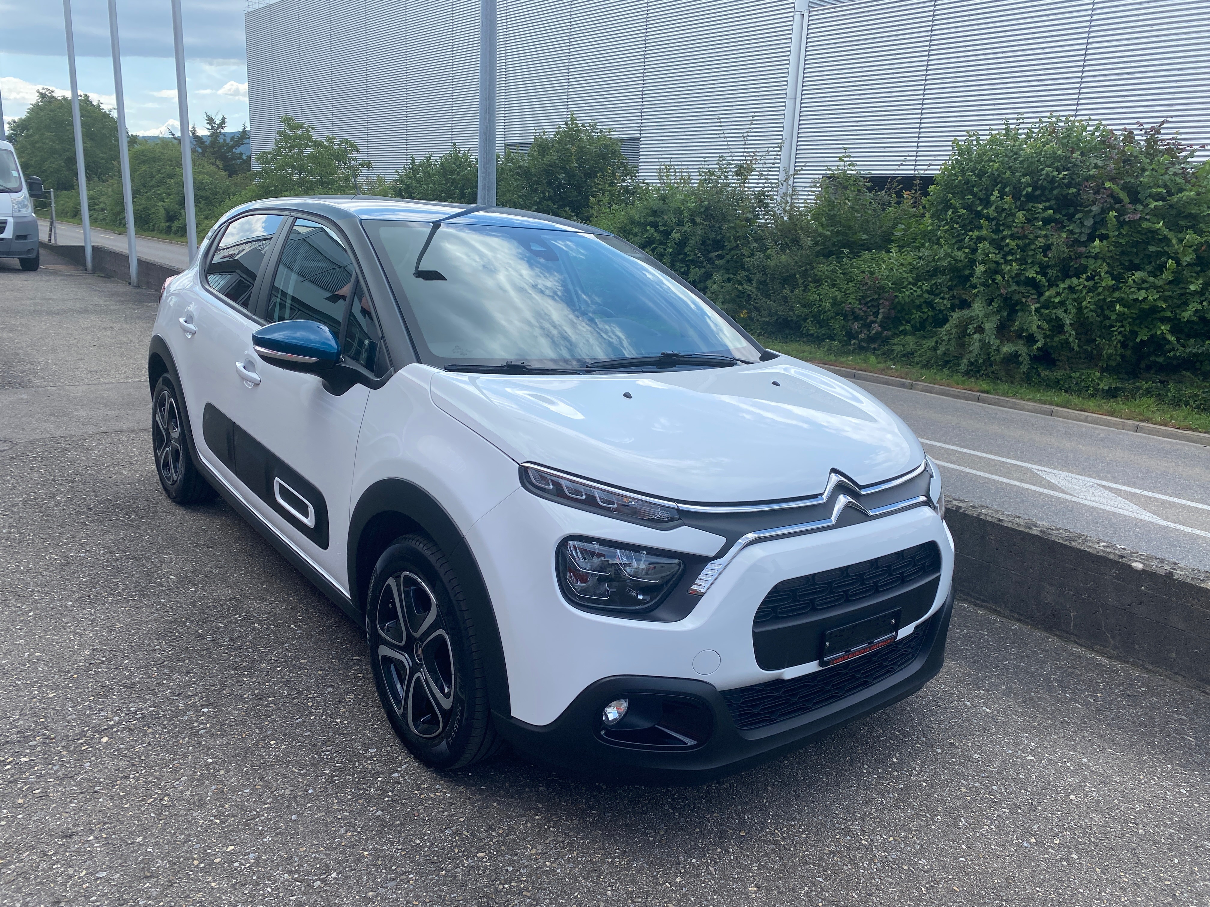 CITROEN C3 1.2i PureTech Swiss Edition EAT6