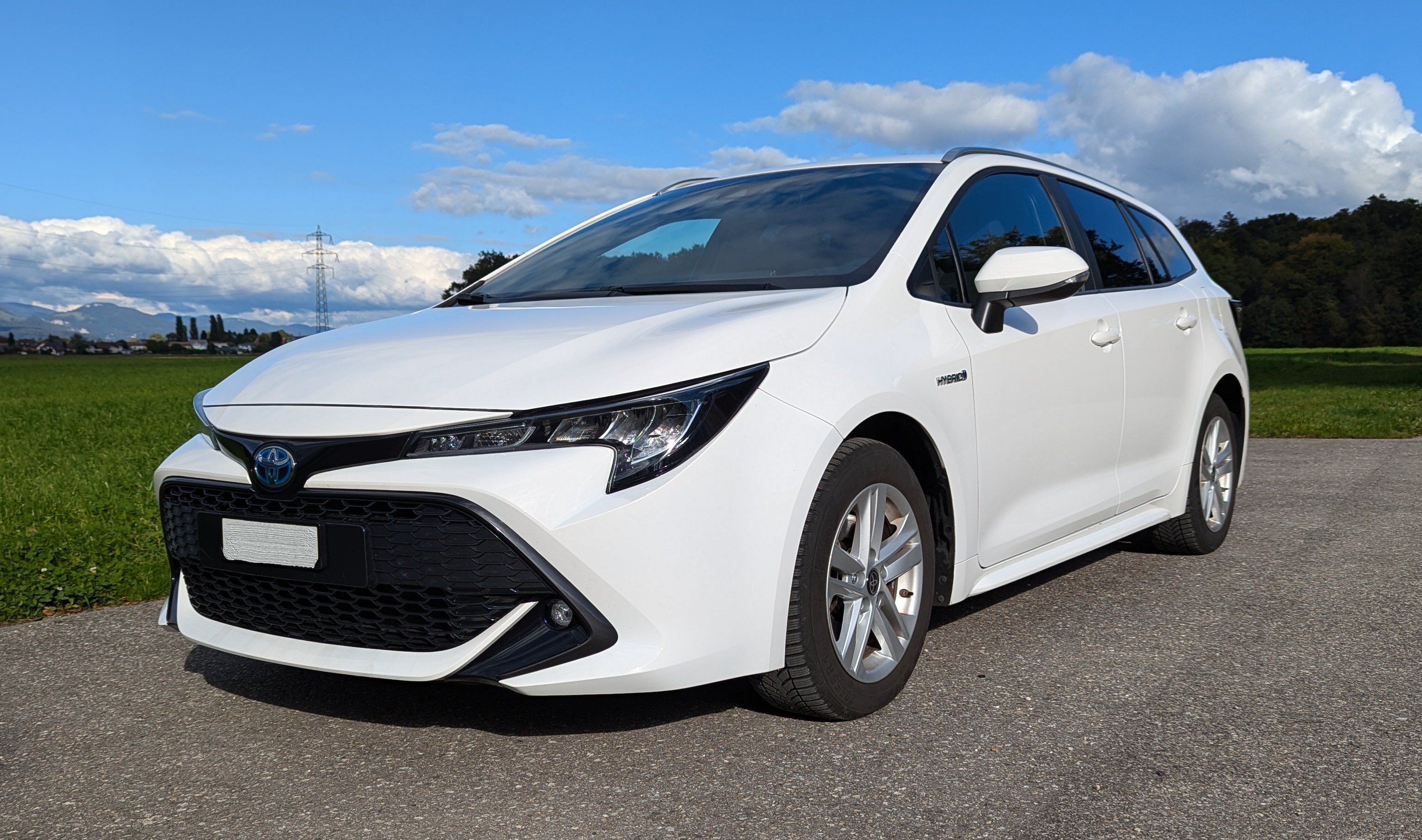 TOYOTA Corolla Touring Sports 2.0 HSD Trend e-CVT