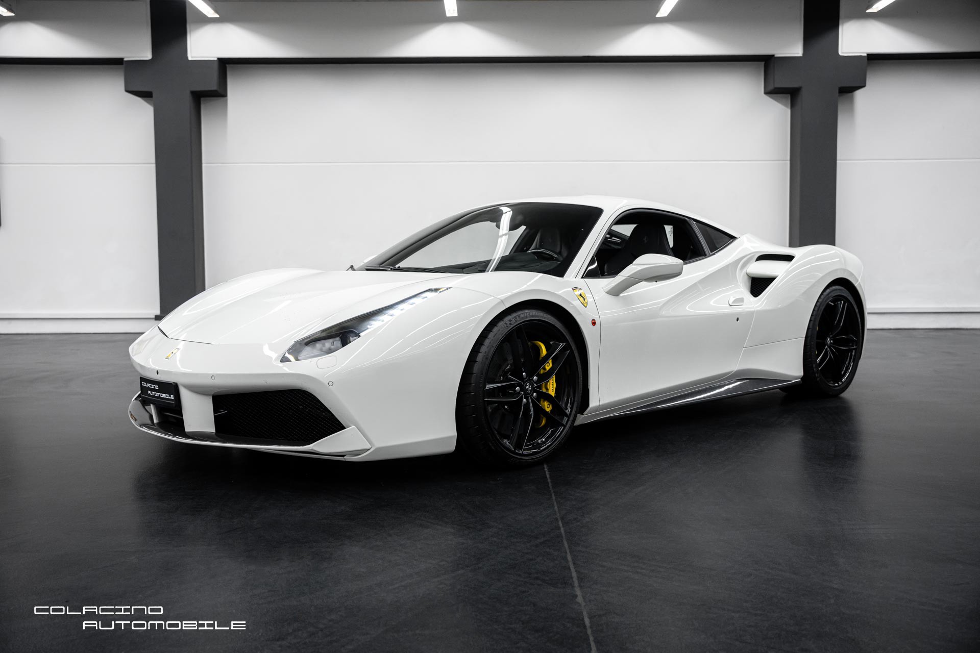 FERRARI 488 GTB 3.9 V8