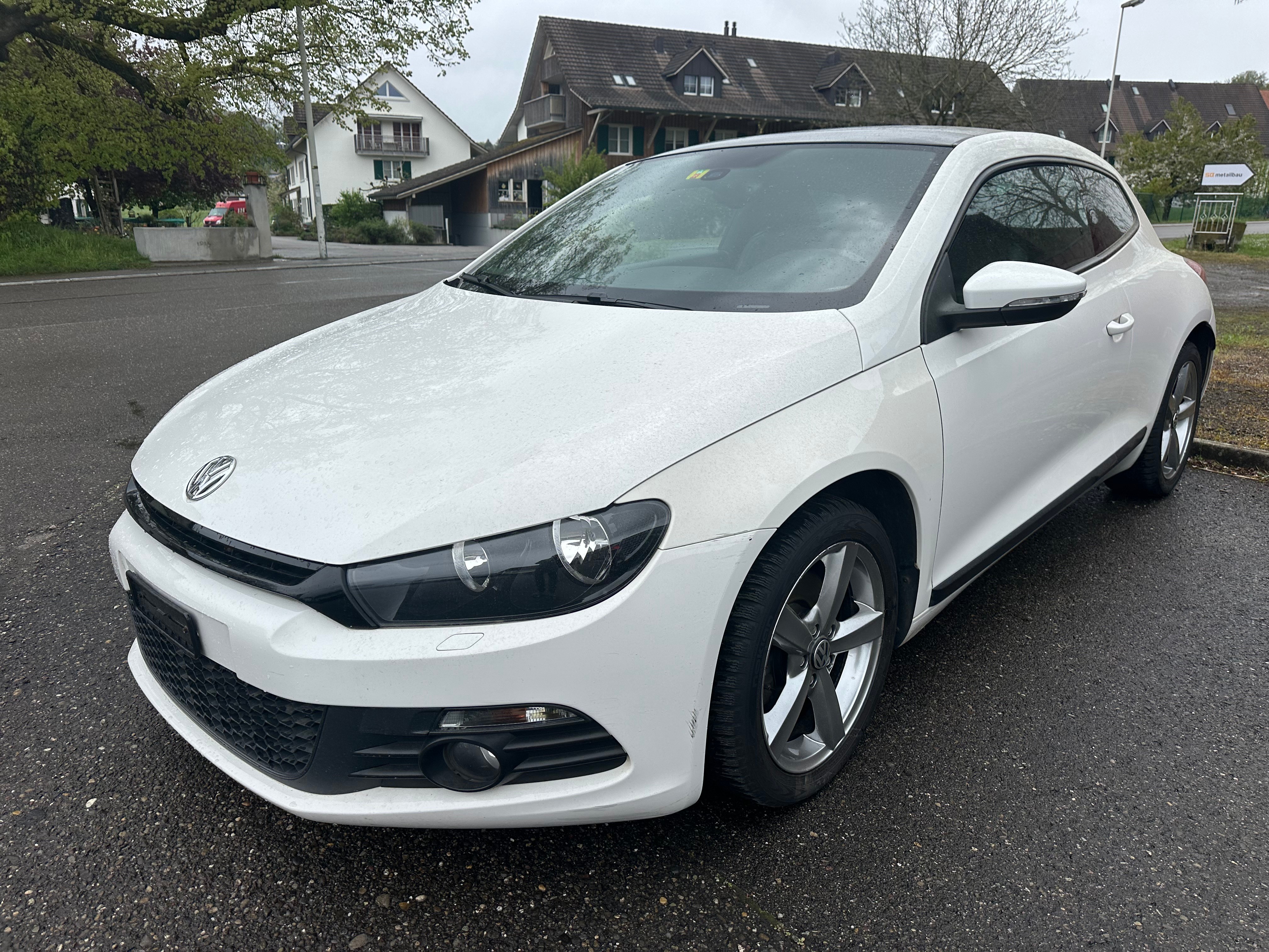 VW Scirocco 2.0 TSI DSG