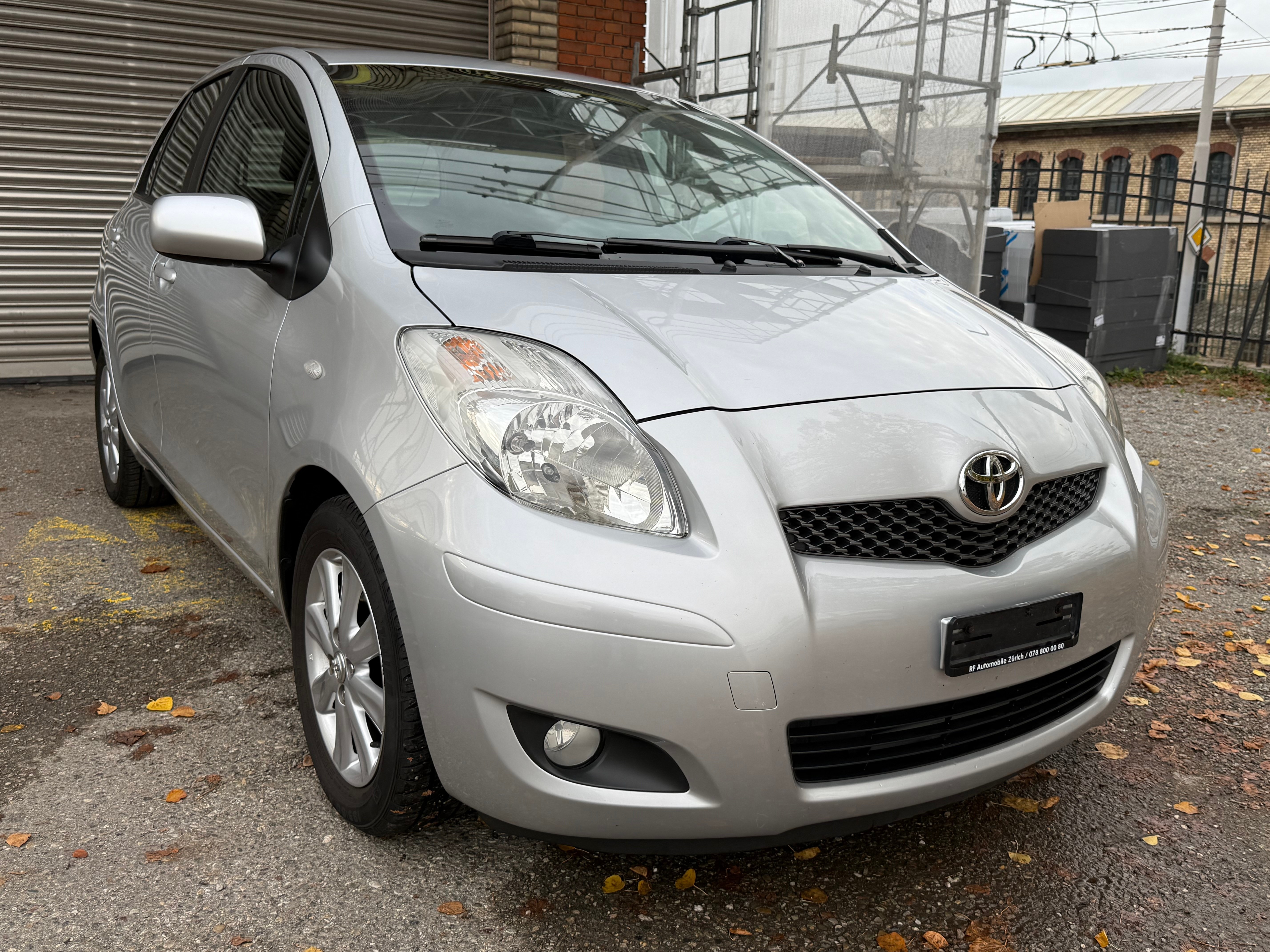 TOYOTA Yaris 1.33 Linea Sol Multimode