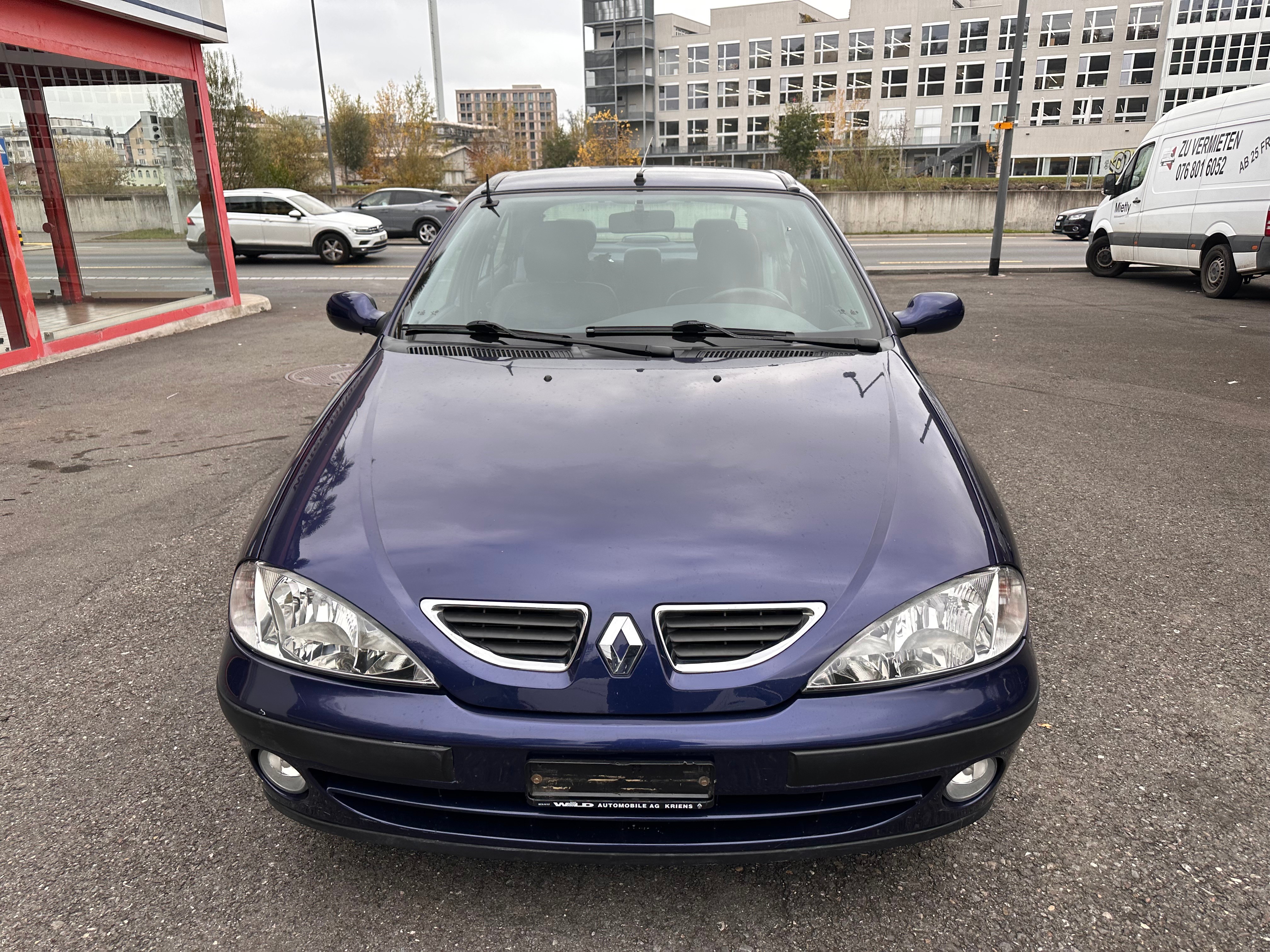 RENAULT MEGANE