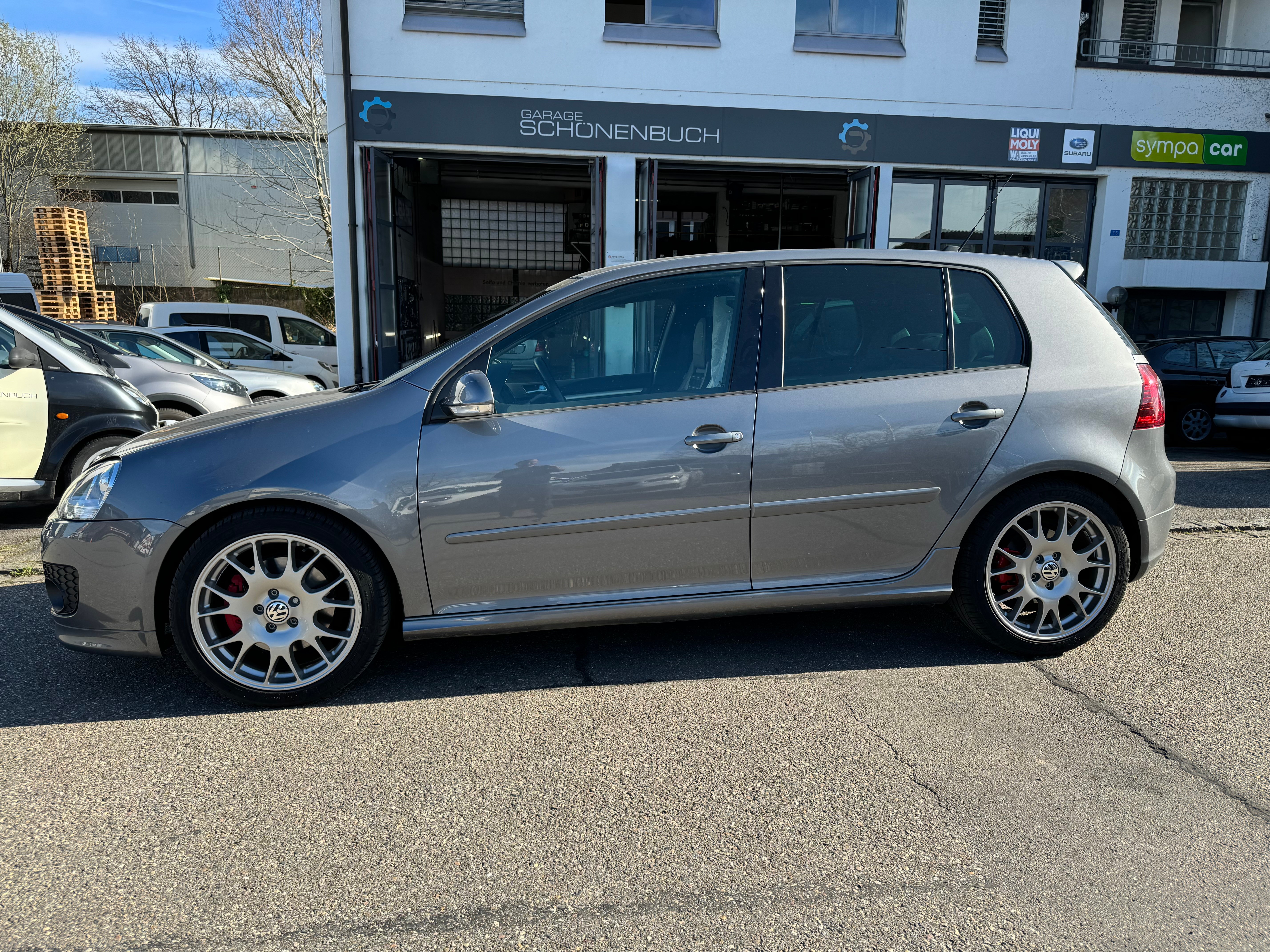 VW Golf 2.0 TFSI GTI Edition 30