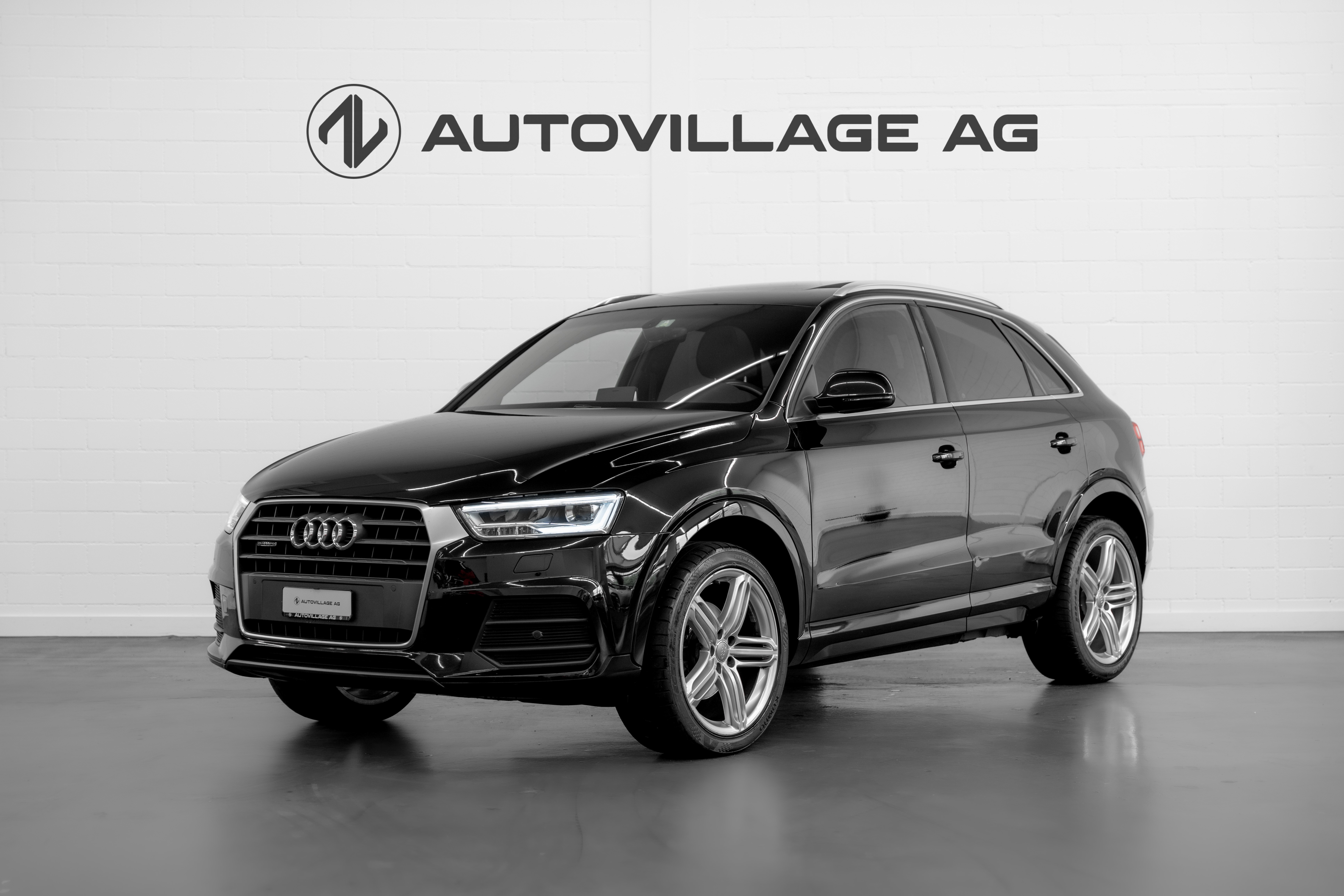 AUDI Q3 2.0 TDI sport quattro S-tronic