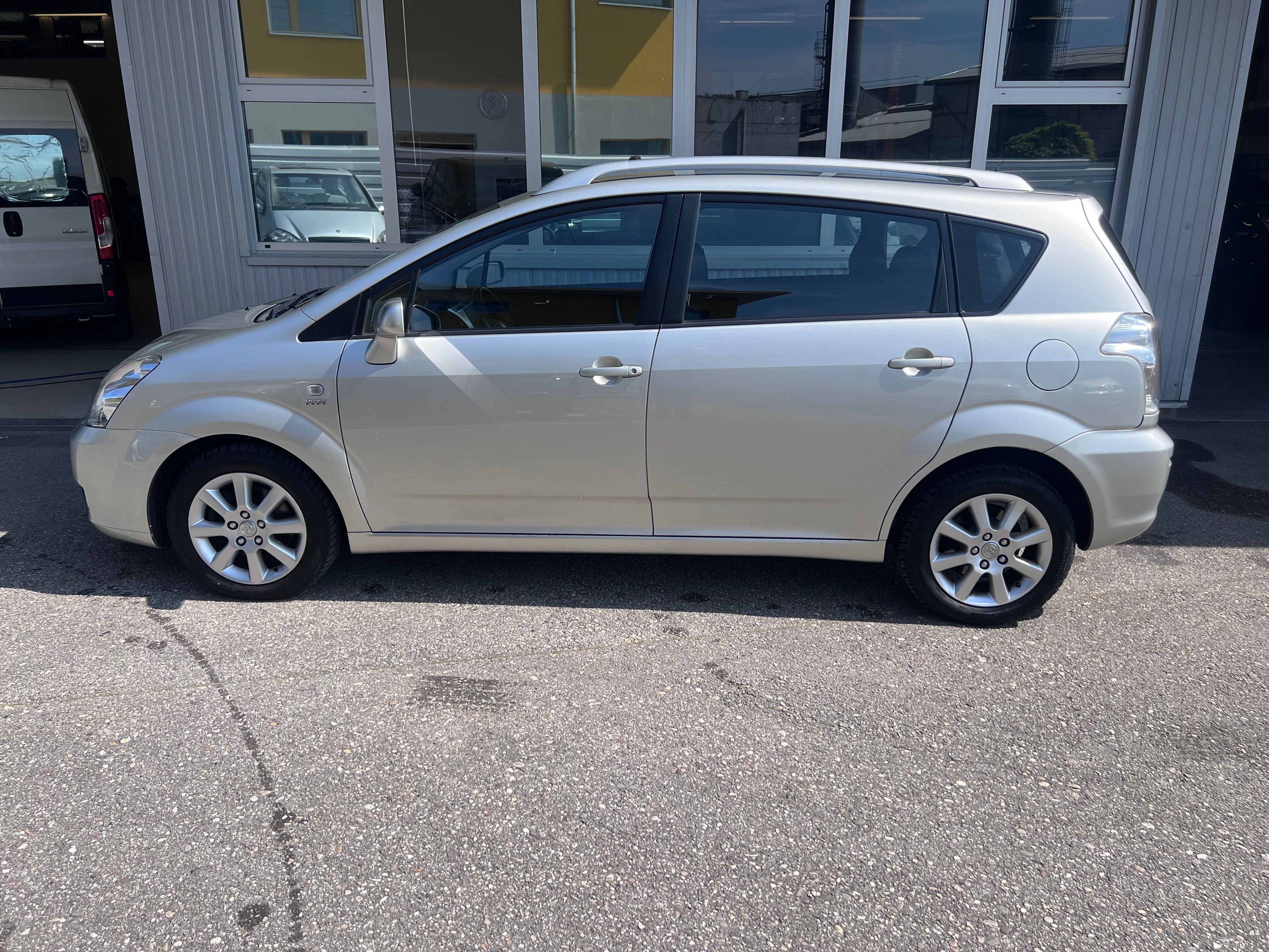 TOYOTA Corolla Verso 1.8 Linea Sol