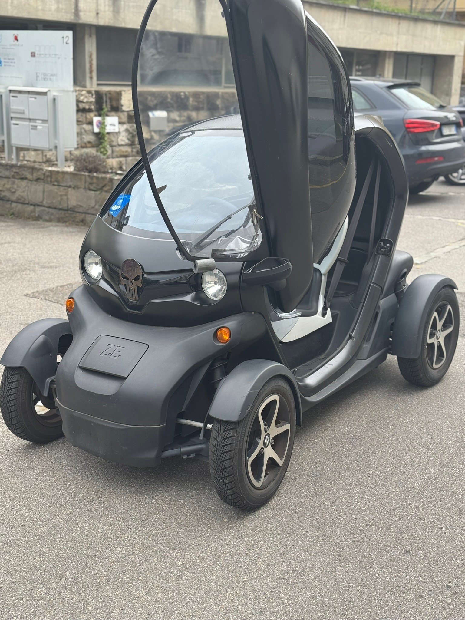 RENAULT Twizy Z.E. Urban (Batterie Incluse)