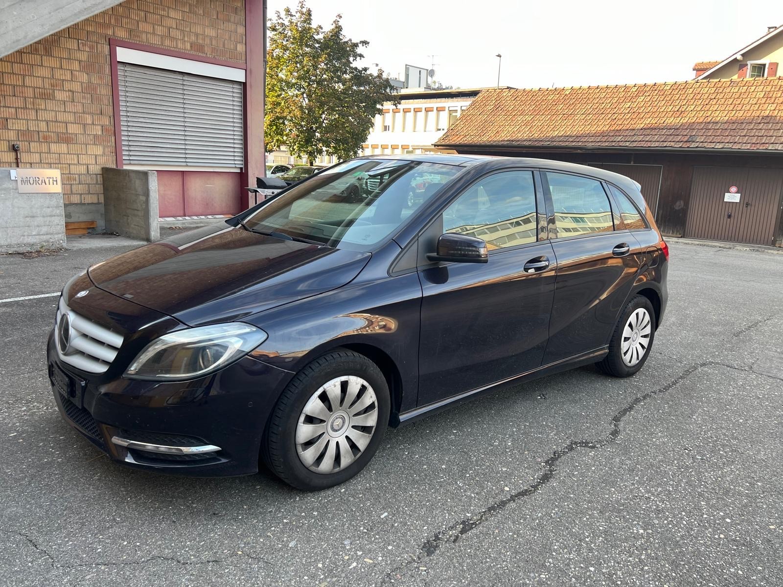 MERCEDES-BENZ B 220 4Matic 7G-DCT