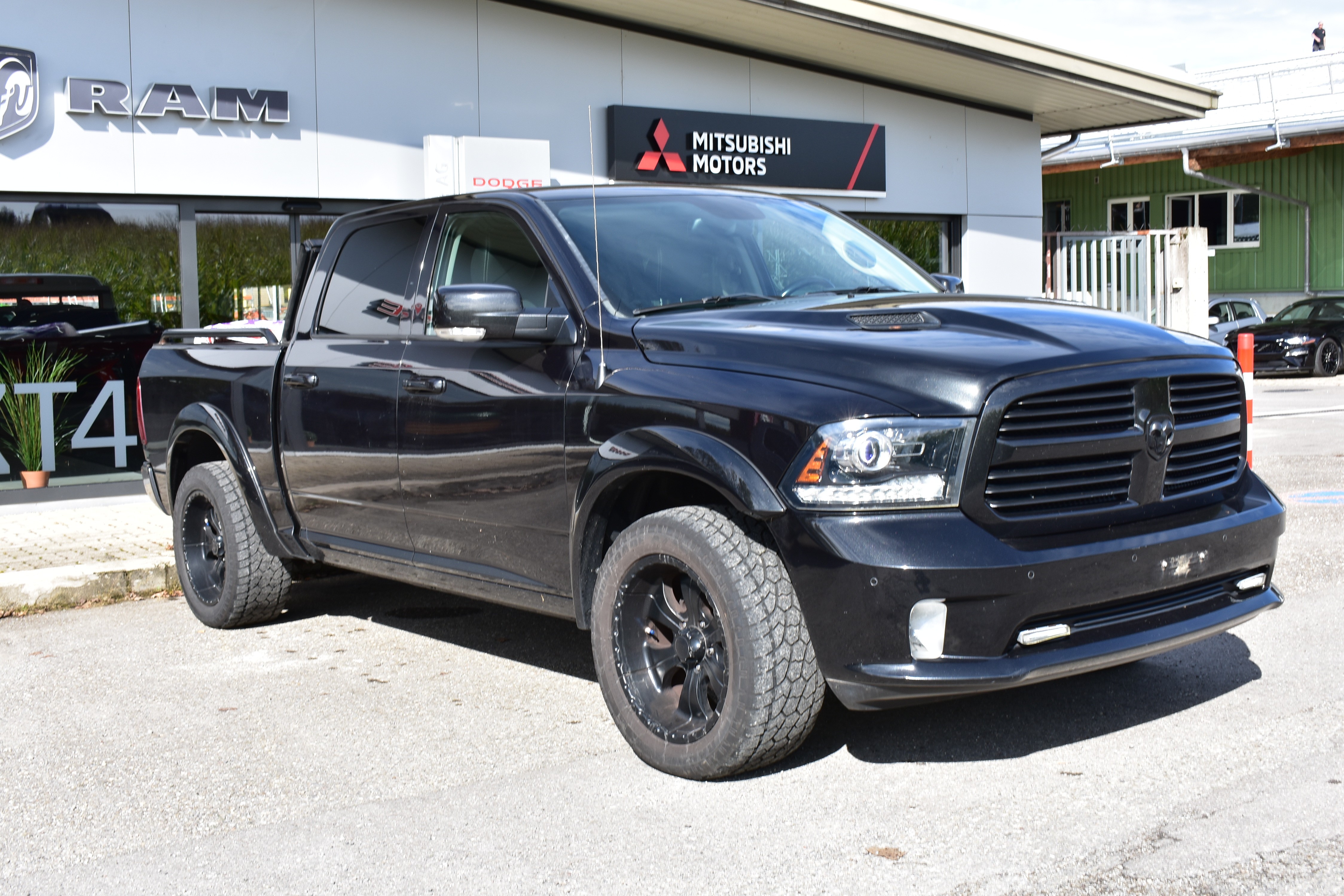 DODGE Ram 1500 Sport Crew Cab