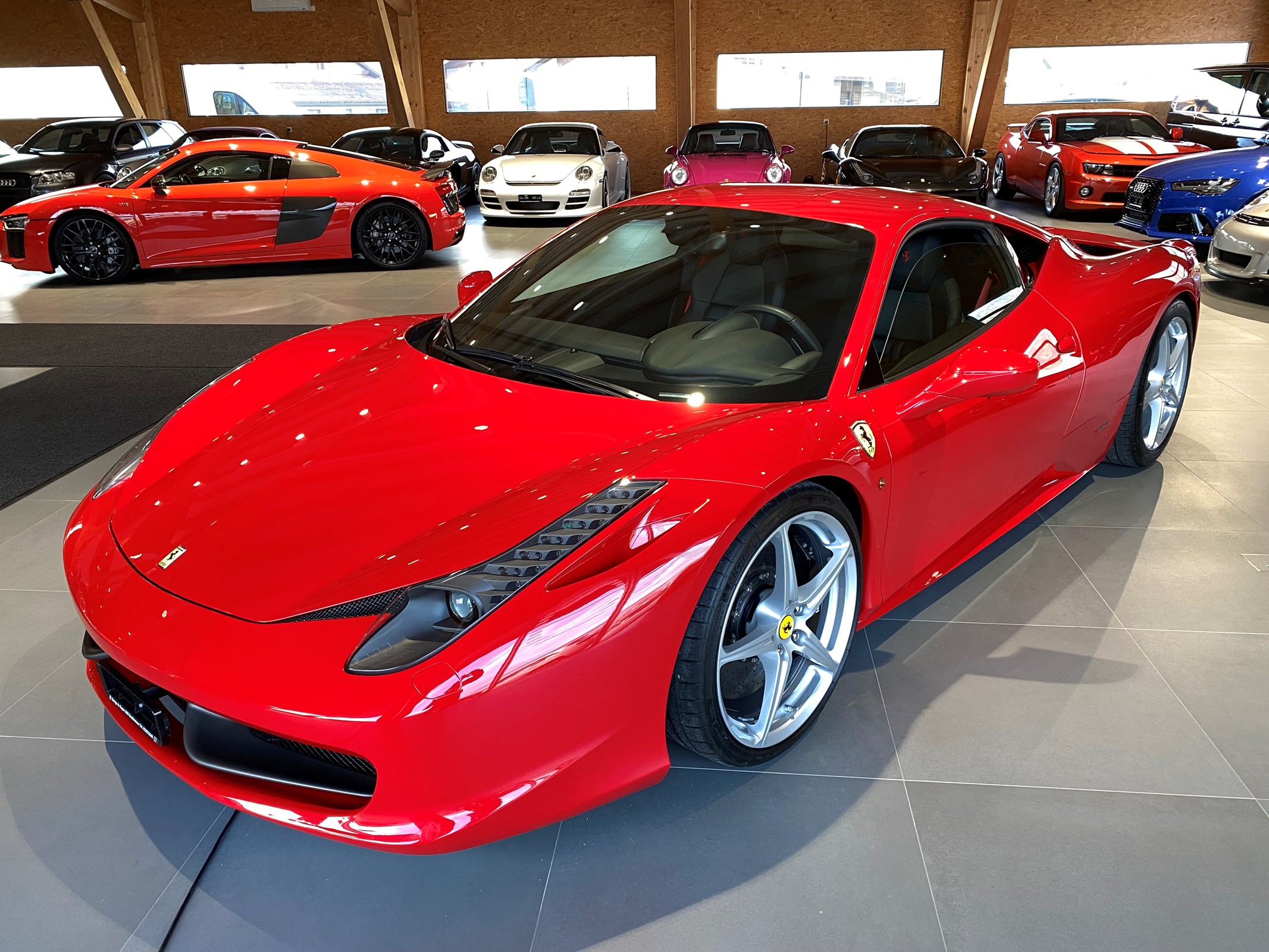 FERRARI 458 Italia 4.5 V8