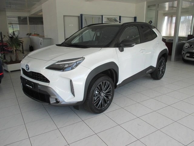 TOYOTA Yaris Cross 1.5 Adventure e-CVT AWDi