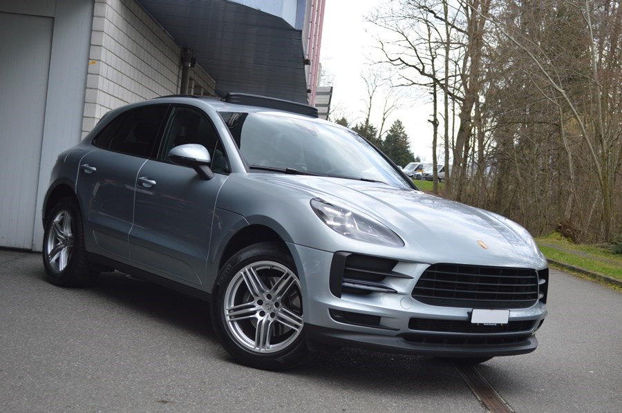 PORSCHE Macan PDK