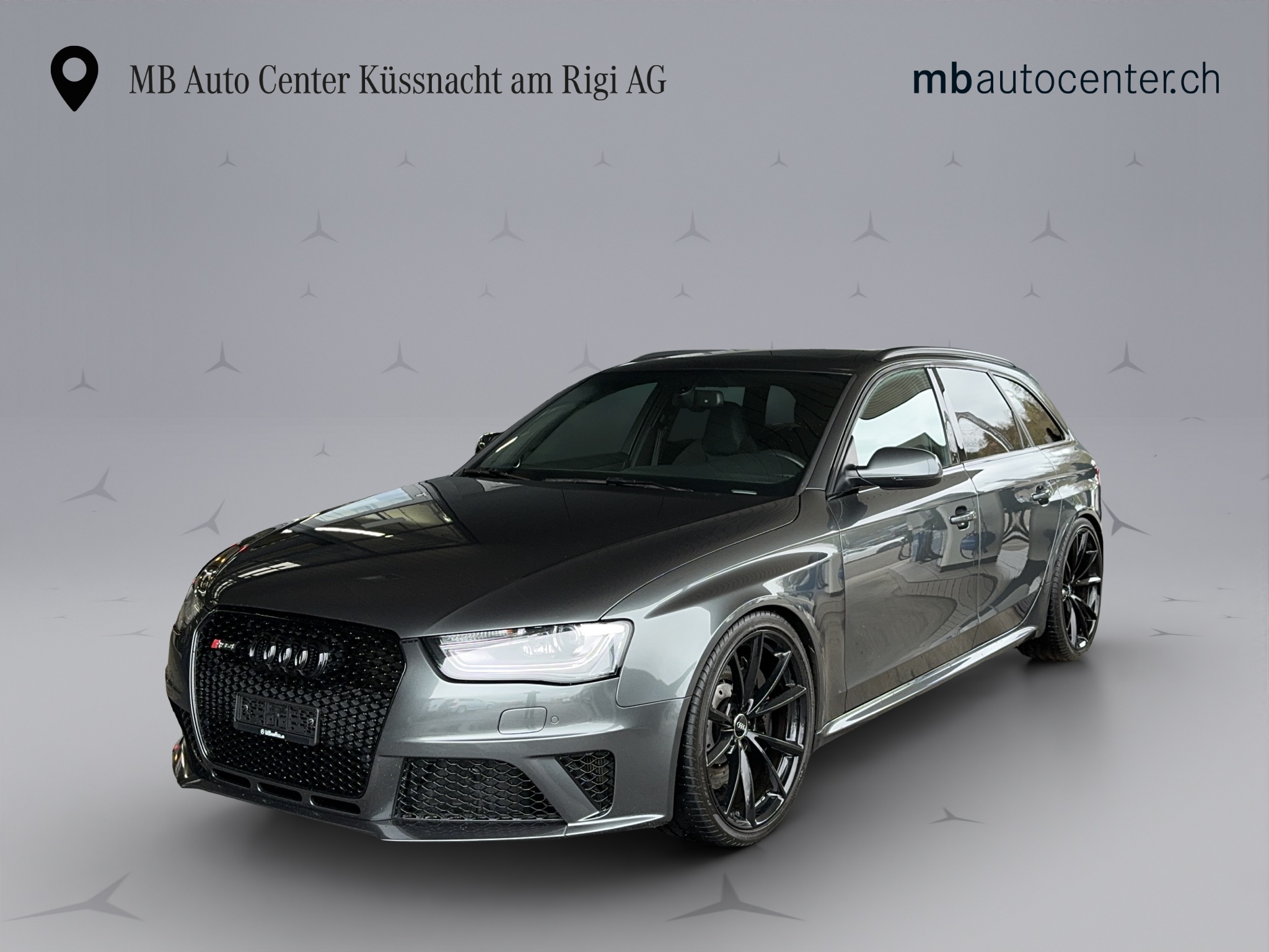 AUDI RS4 Avant 4.2 FSI V8 quattro S-tronic