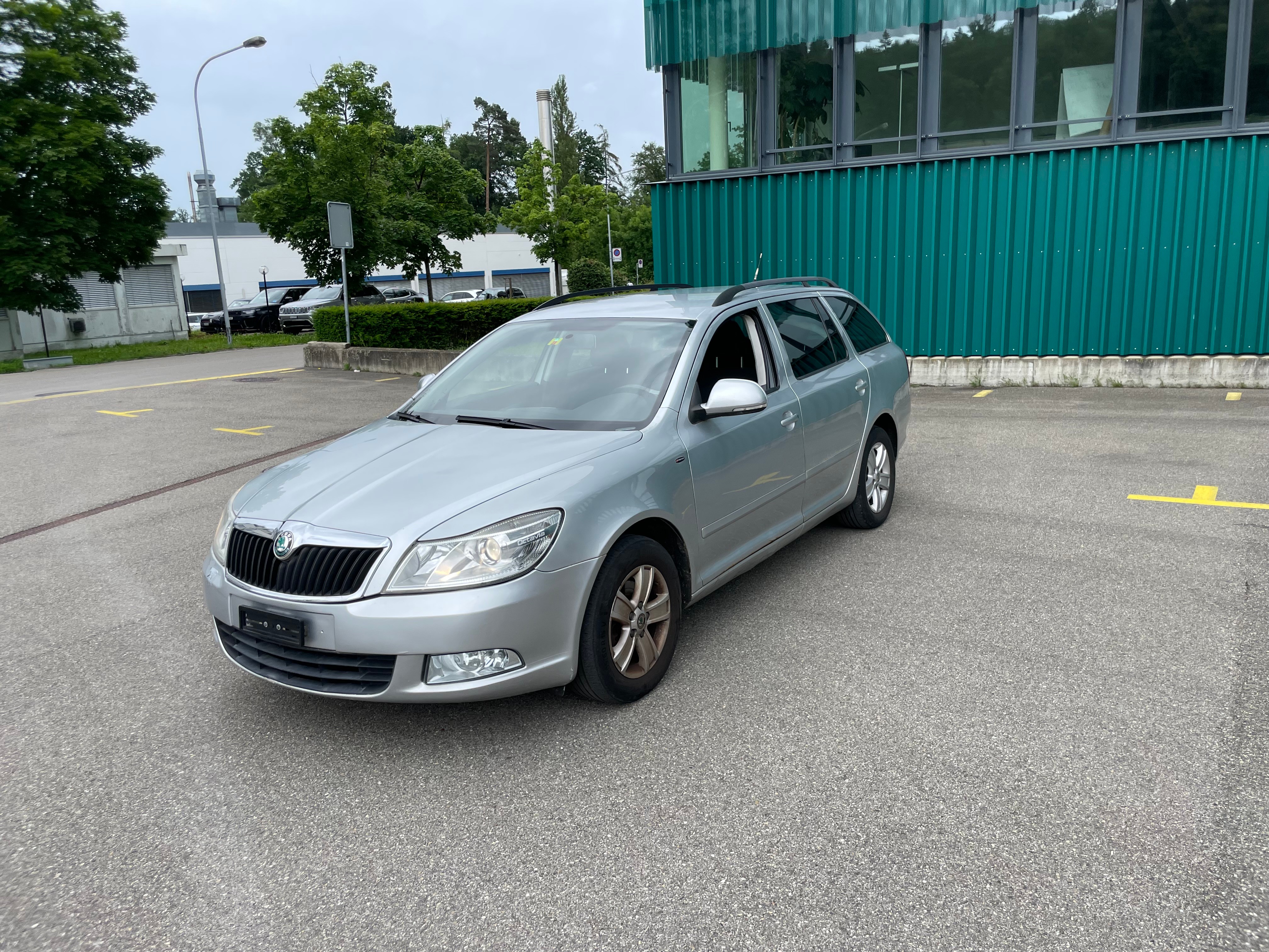 SKODA Octavia Combi 1.8 TSI Stöckli 4x4