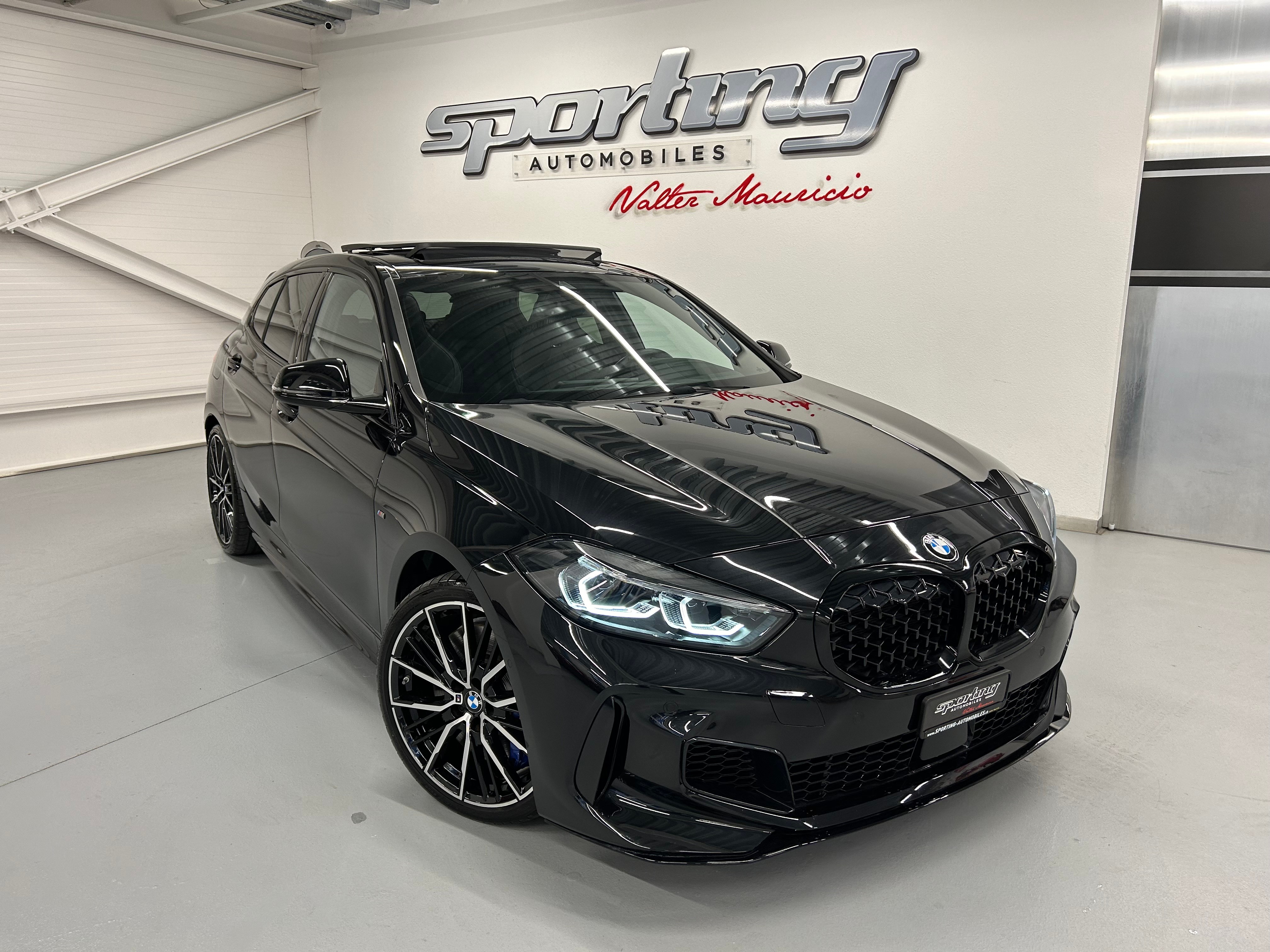 BMW M135i xDrive Steptronic