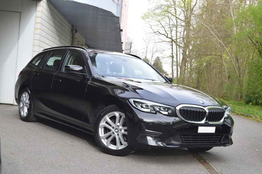 BMW 320i Touring Steptronic